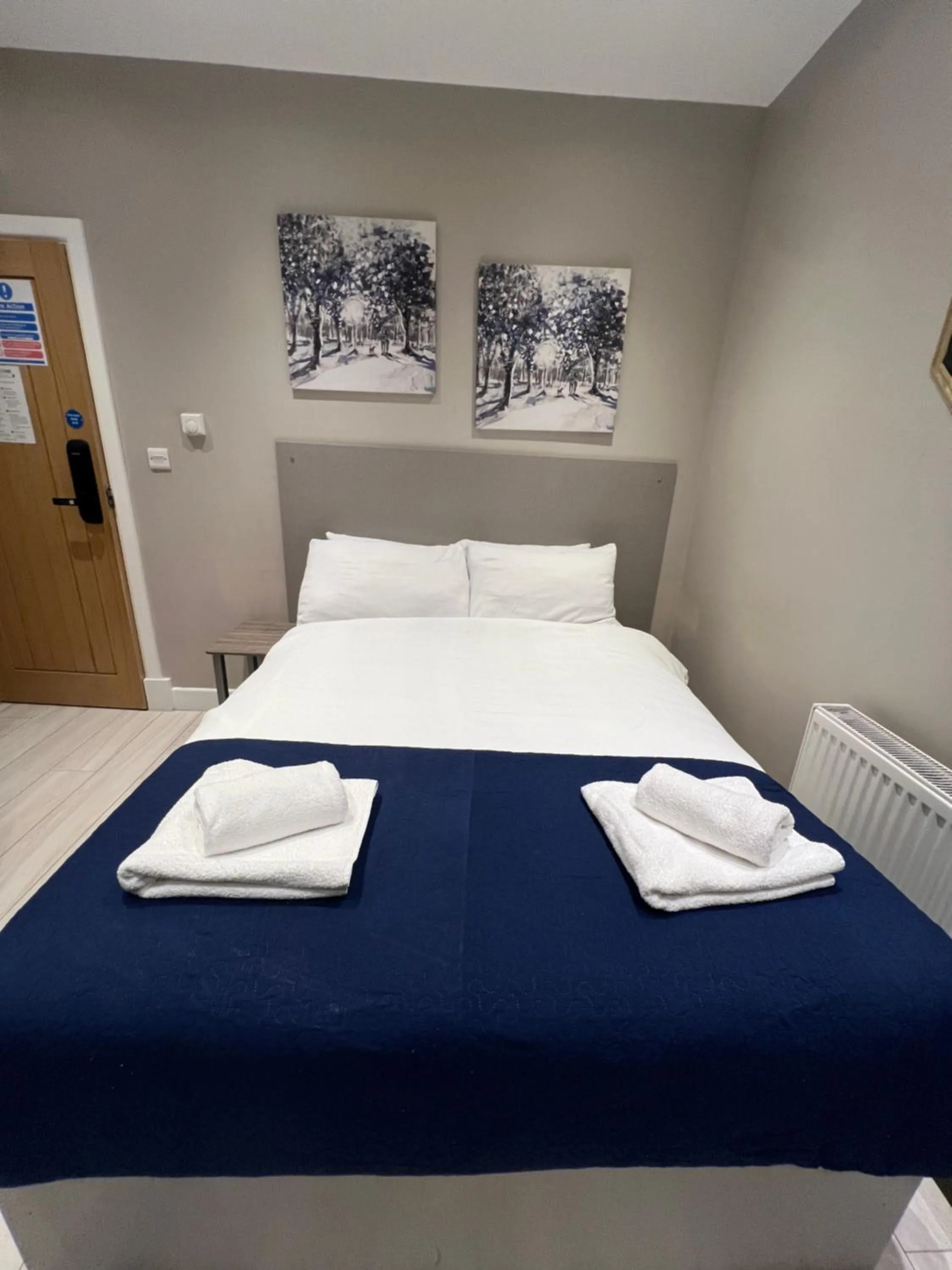 Bed in Paragraph Edmonton