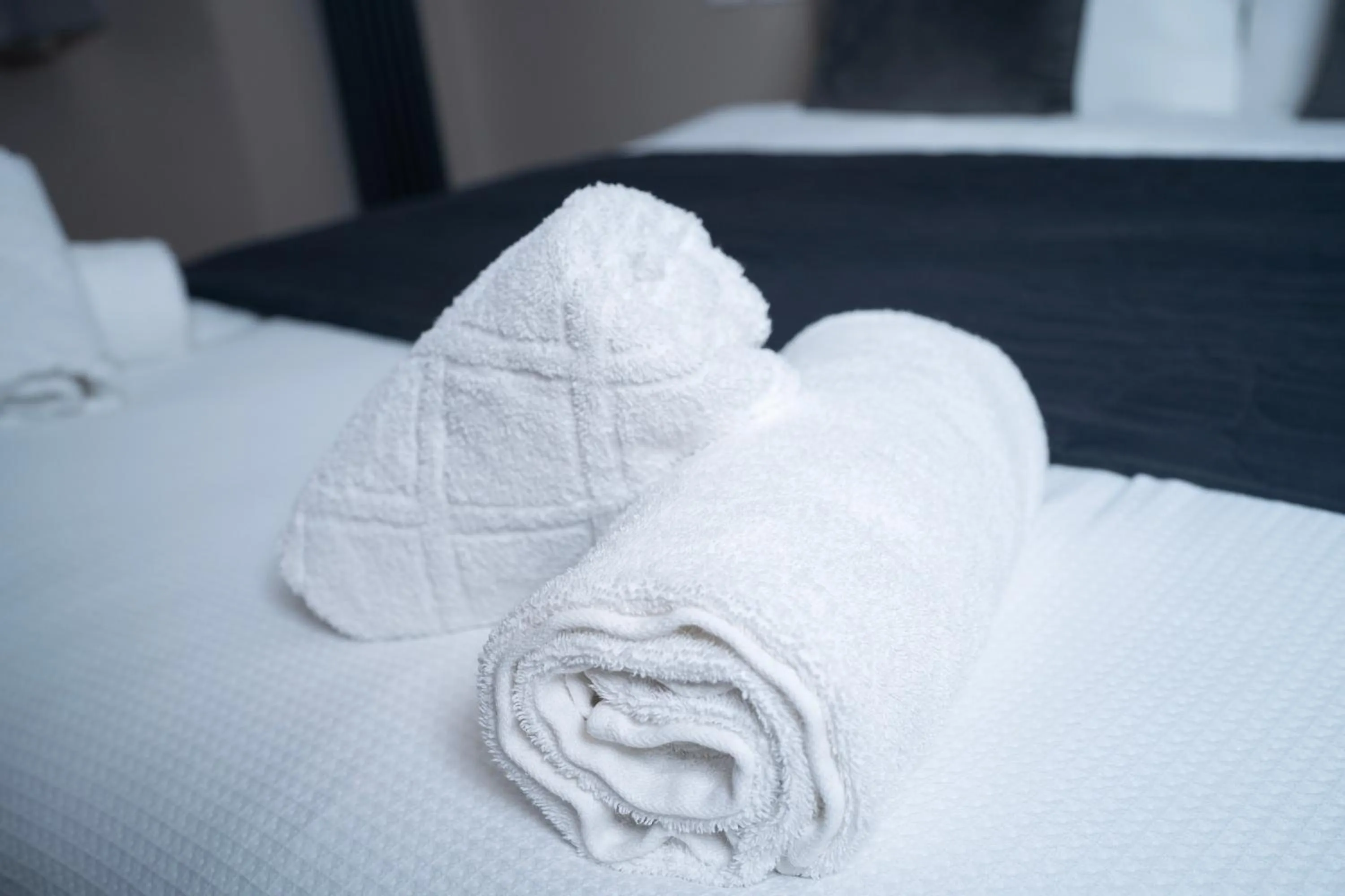 towels, Bed in Paragraph Edmonton