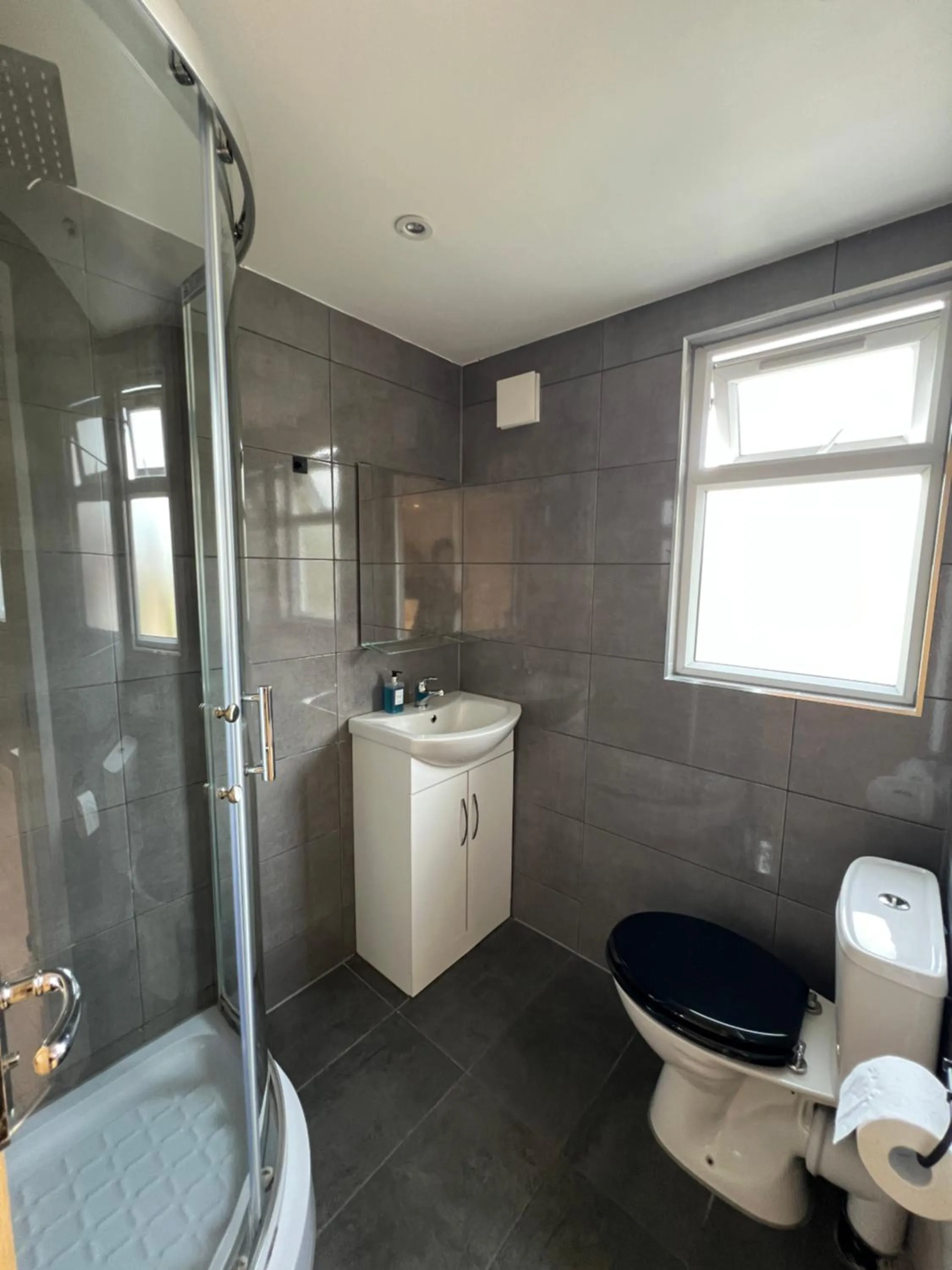 Shower in Paragraph Edmonton
