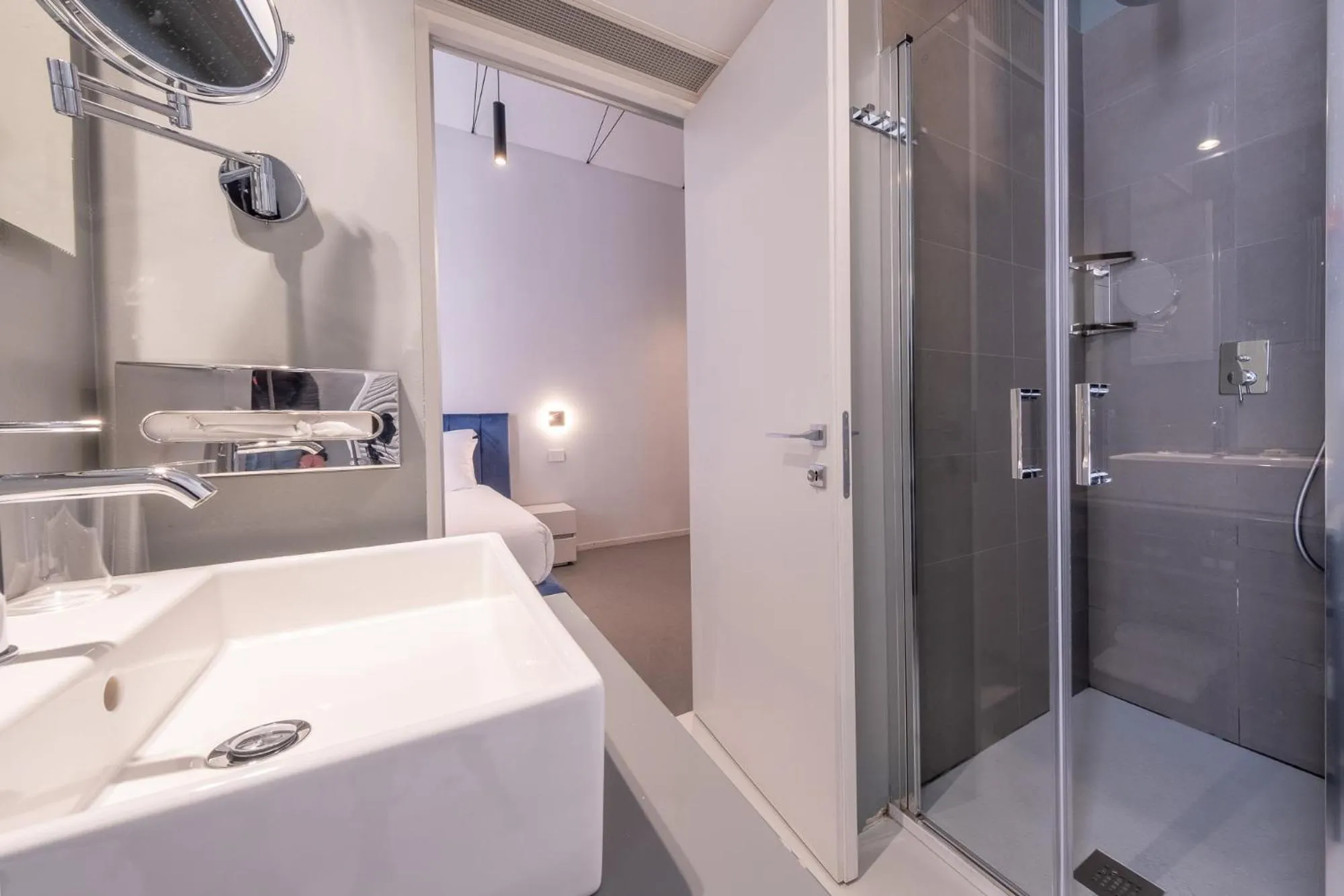 Bathroom in Oriana Homèl Torino