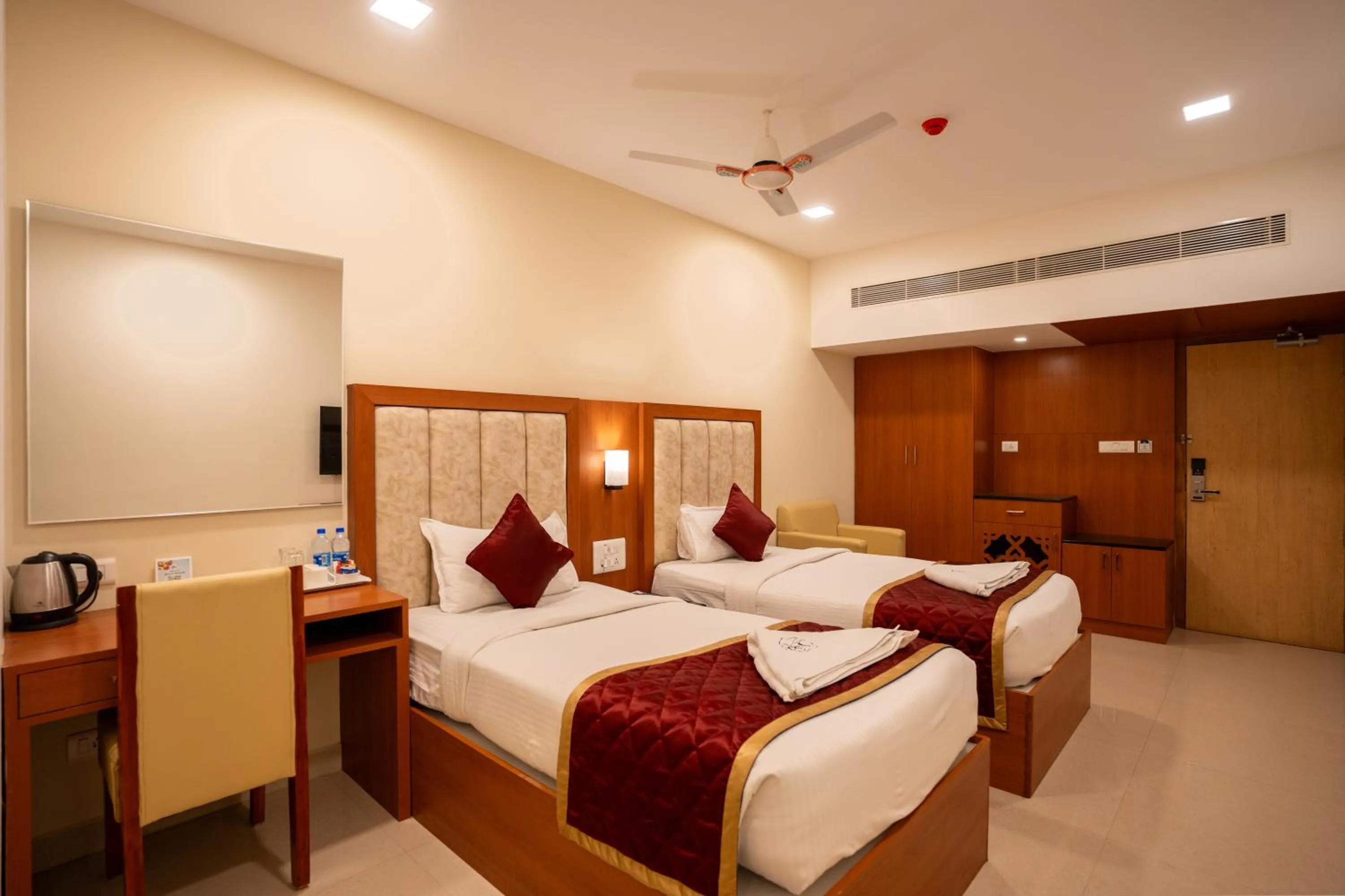 Bedroom, Bed in HOTEL BLUEMOON