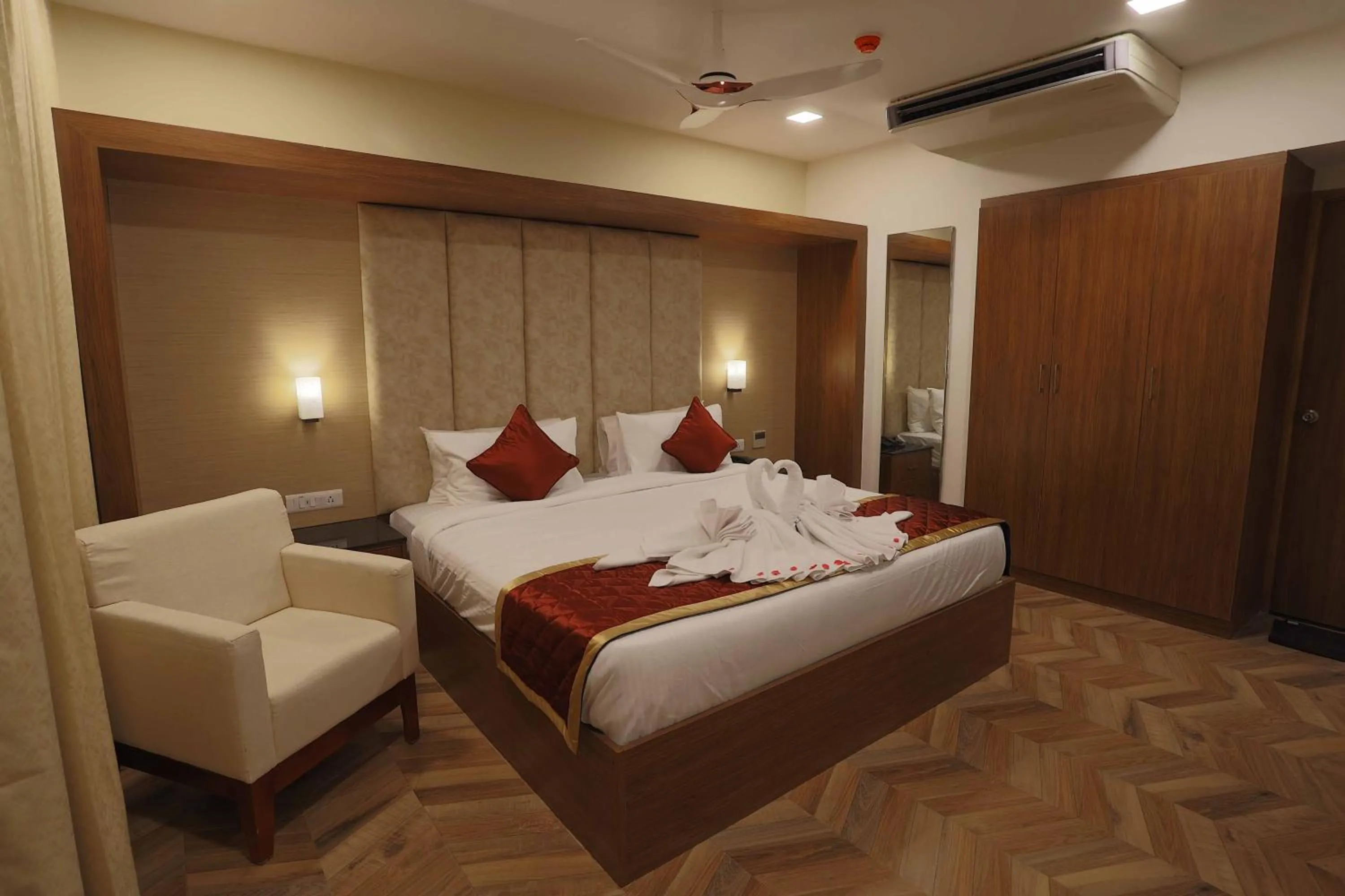 Bedroom, Bed in HOTEL BLUEMOON