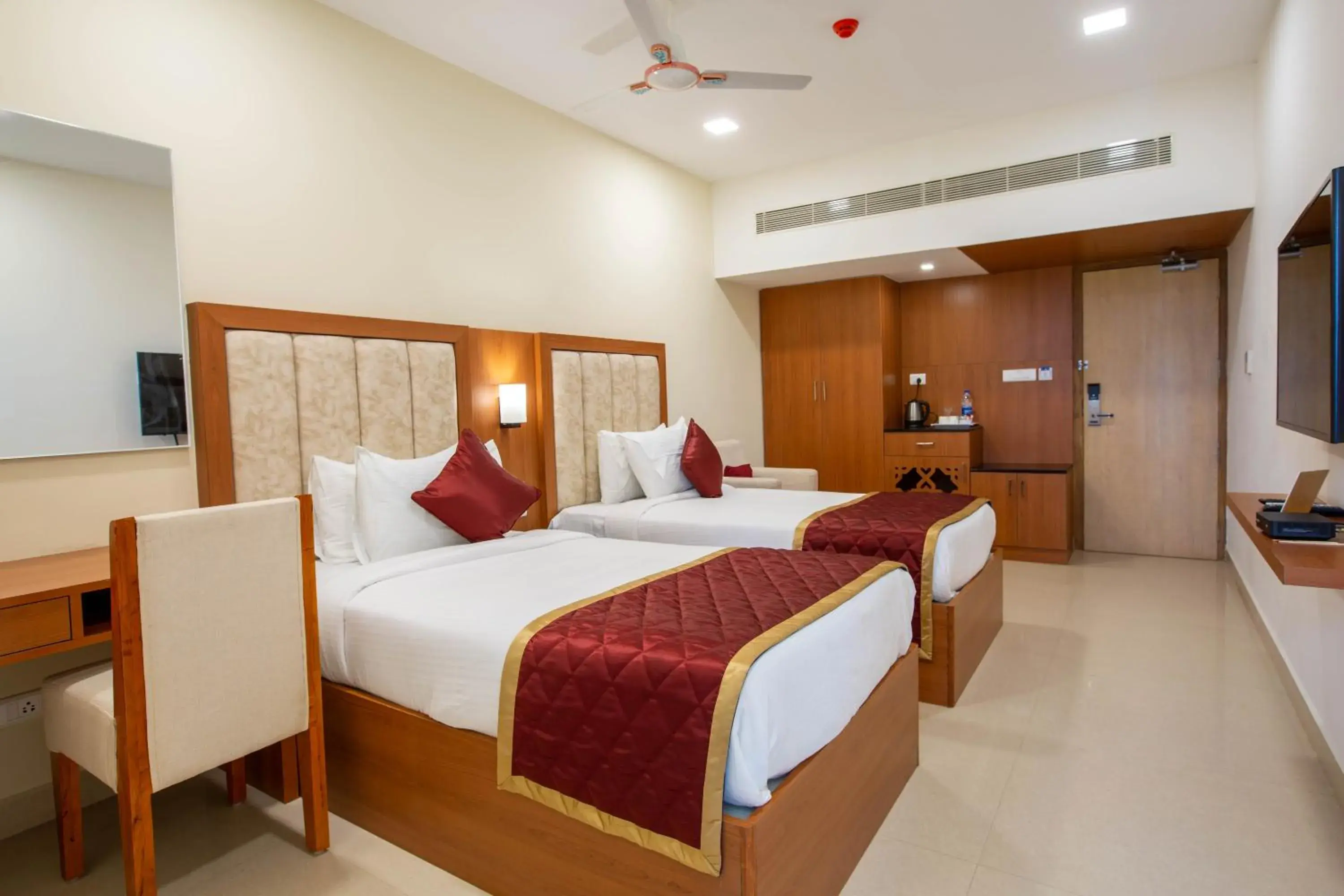 View (from property/room), Bed in HOTEL BLUEMOON View (from property/room), Bed in HOTEL BLUEMOON