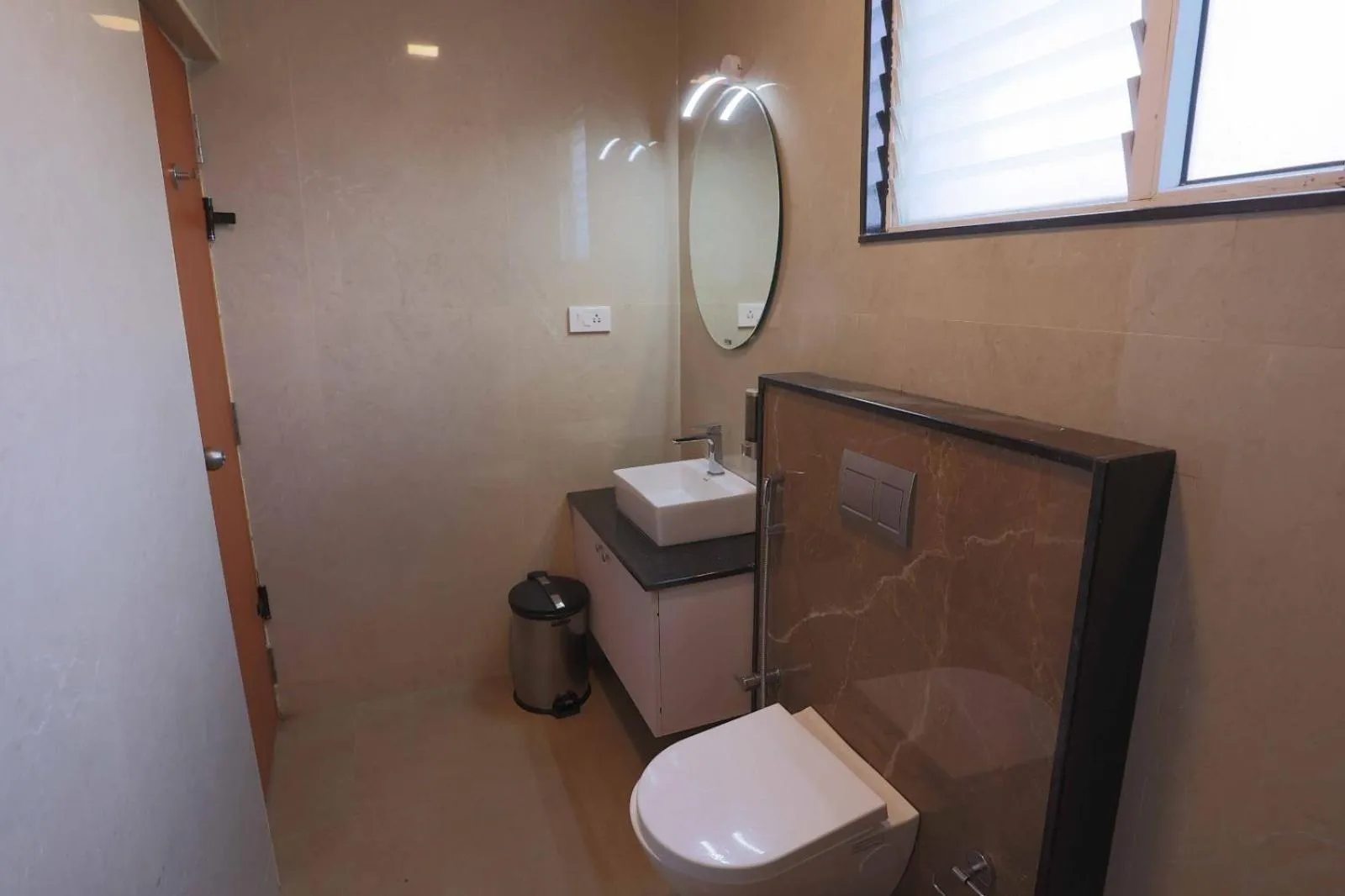 Toilet in HOTEL BLUEMOON