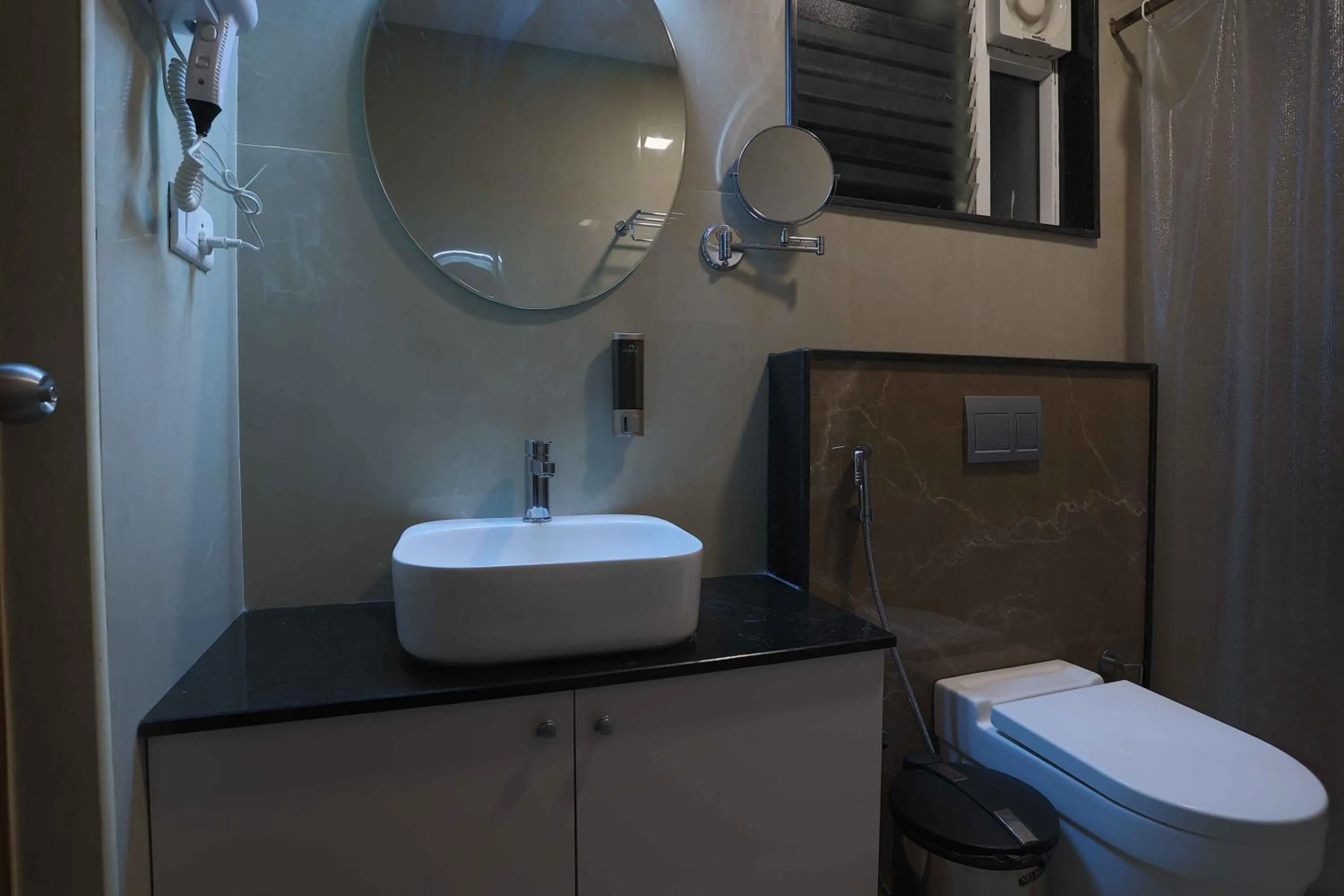 Bathroom in HOTEL BLUEMOON