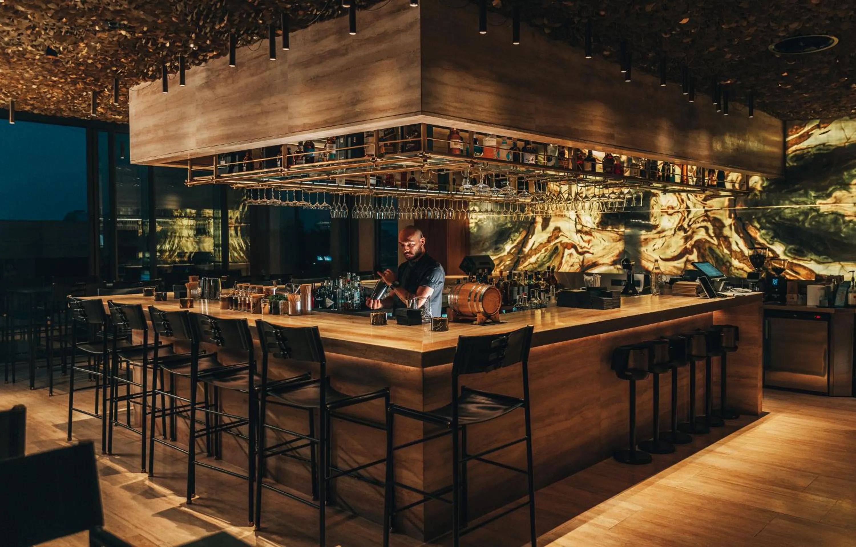 Lounge or bar in M Boutique Hotel - Designed for Adults