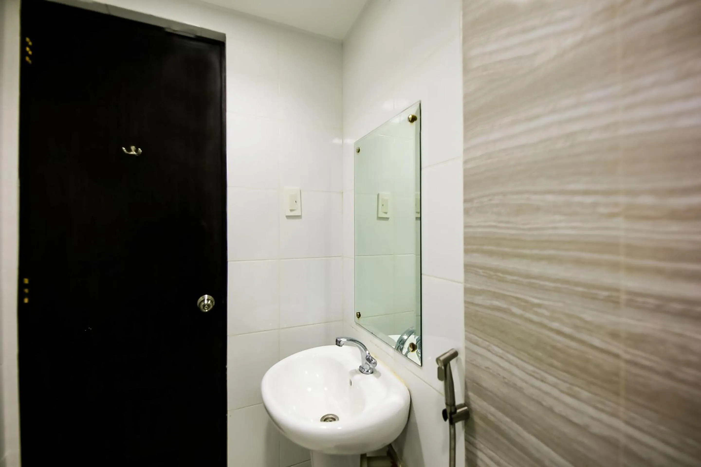 Bedroom in JQV Hotel