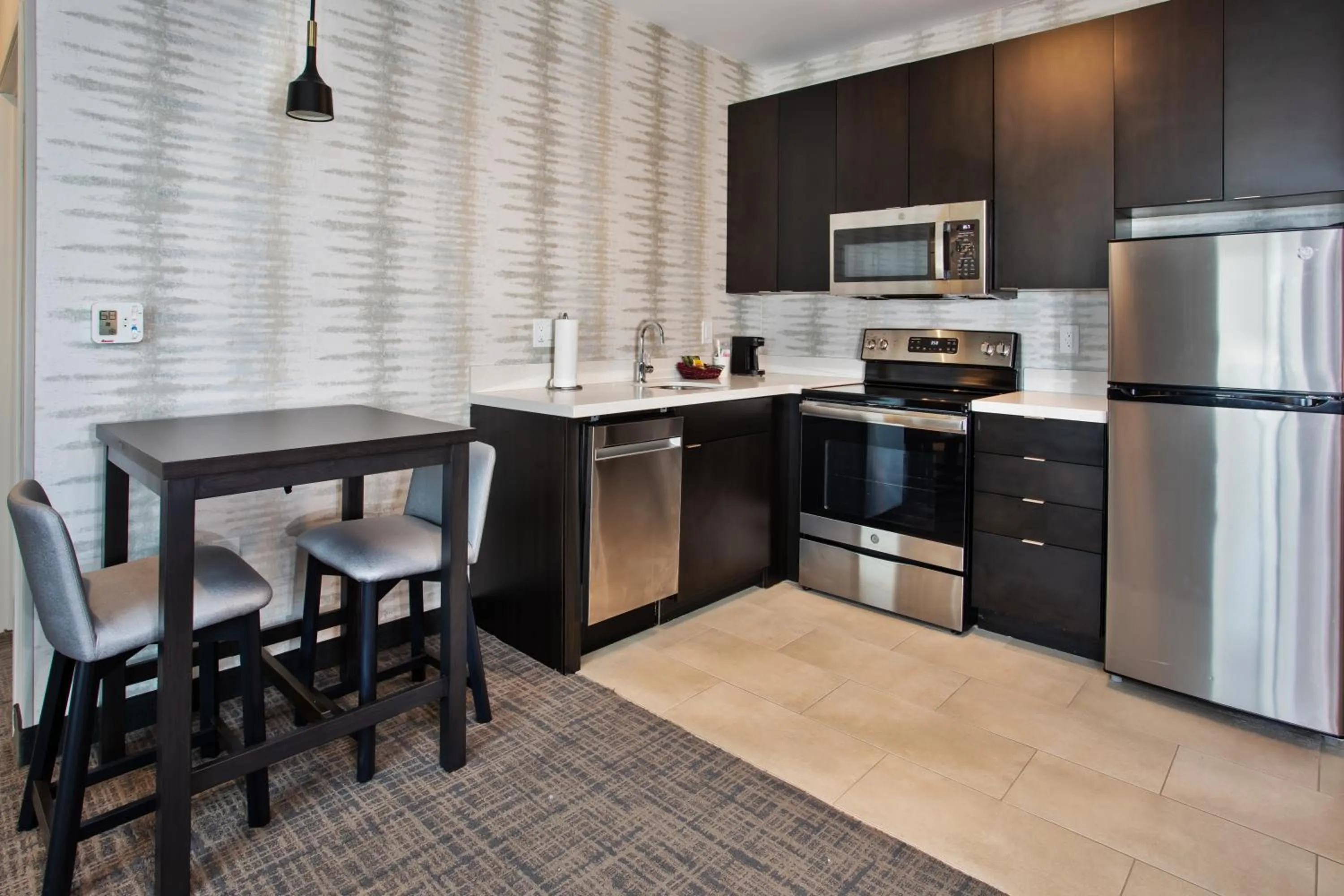 Kitchen or kitchenette in Residence Inn By Marriott Wichita Falls
