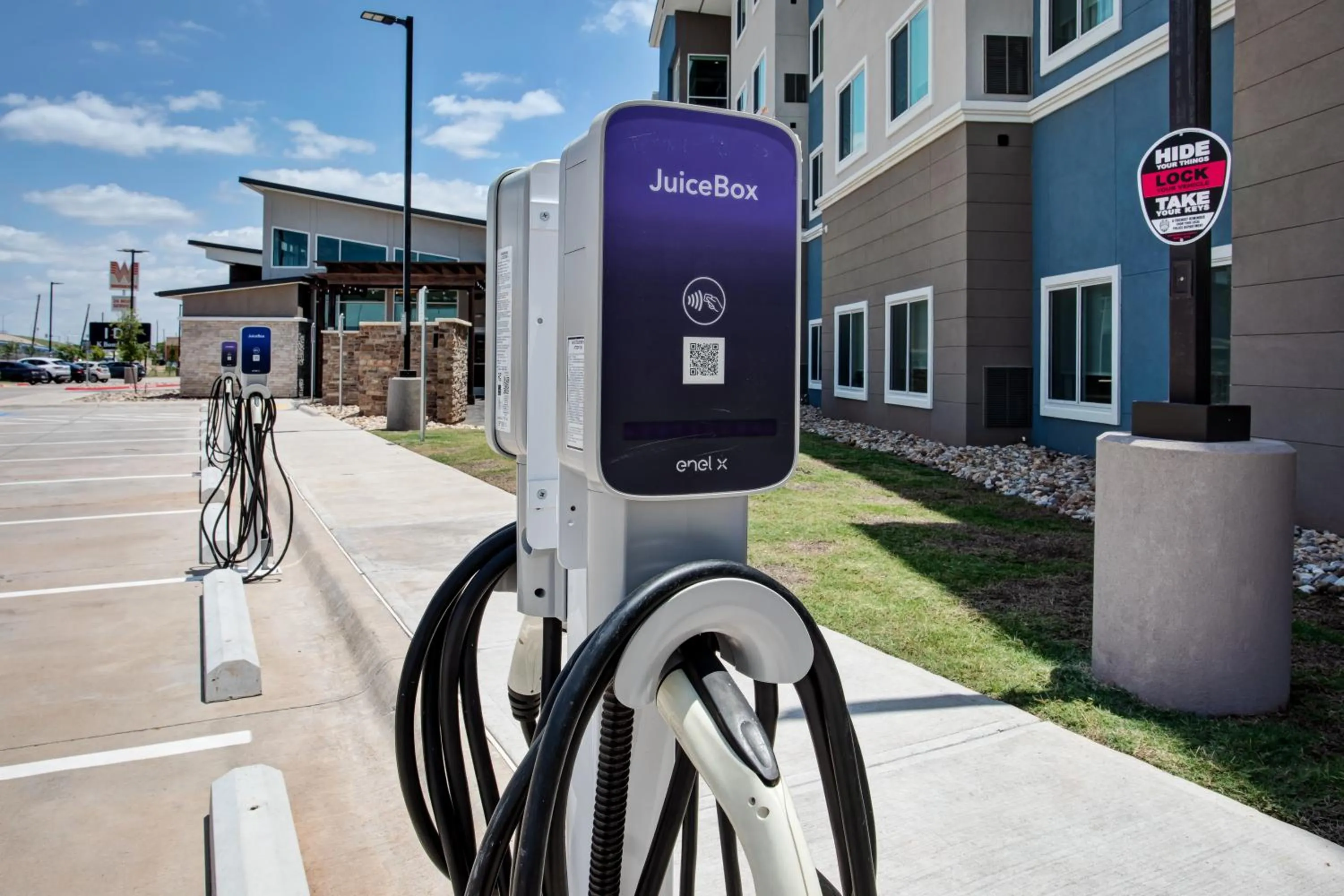 Parking in Residence Inn By Marriott Wichita Falls