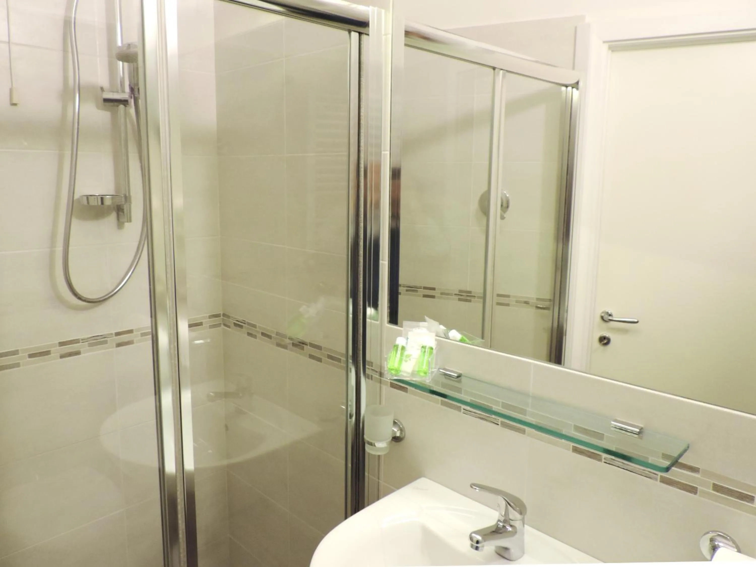 Bathroom in Hotel Signa