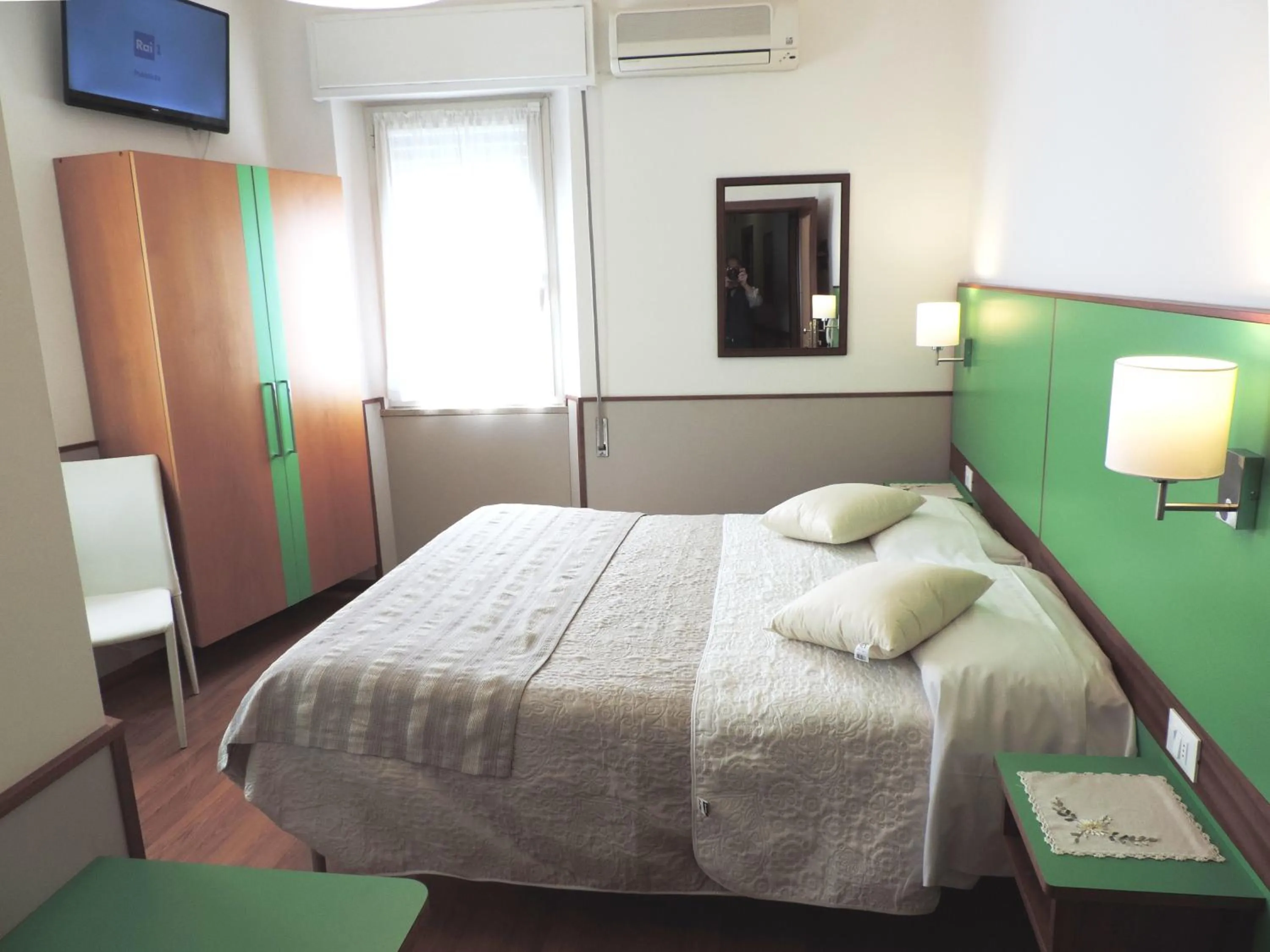 Bedroom, Bed in Hotel Signa