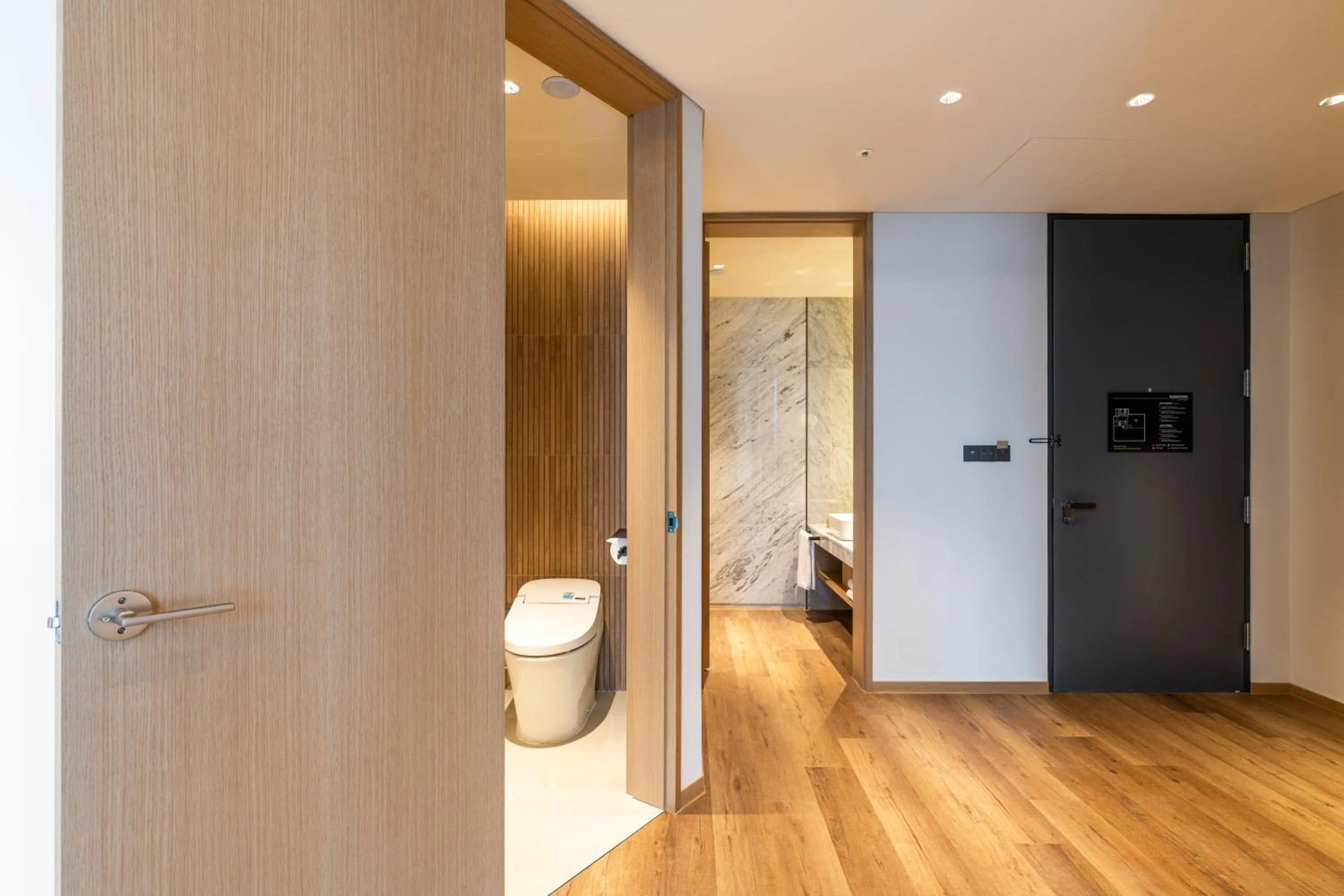 Living room in voco Seoul Gangnam by IHG