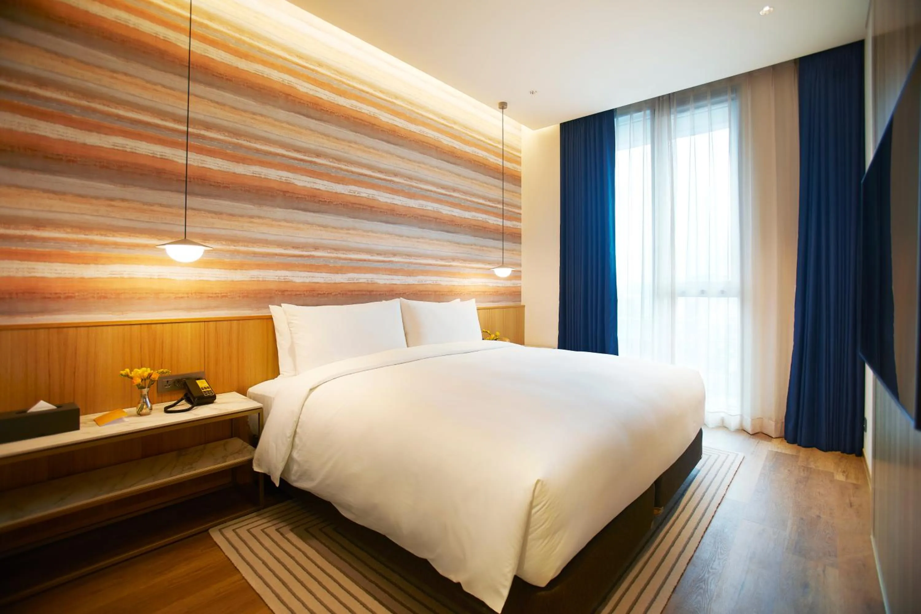 Bedroom, Bed in voco Seoul Gangnam by IHG