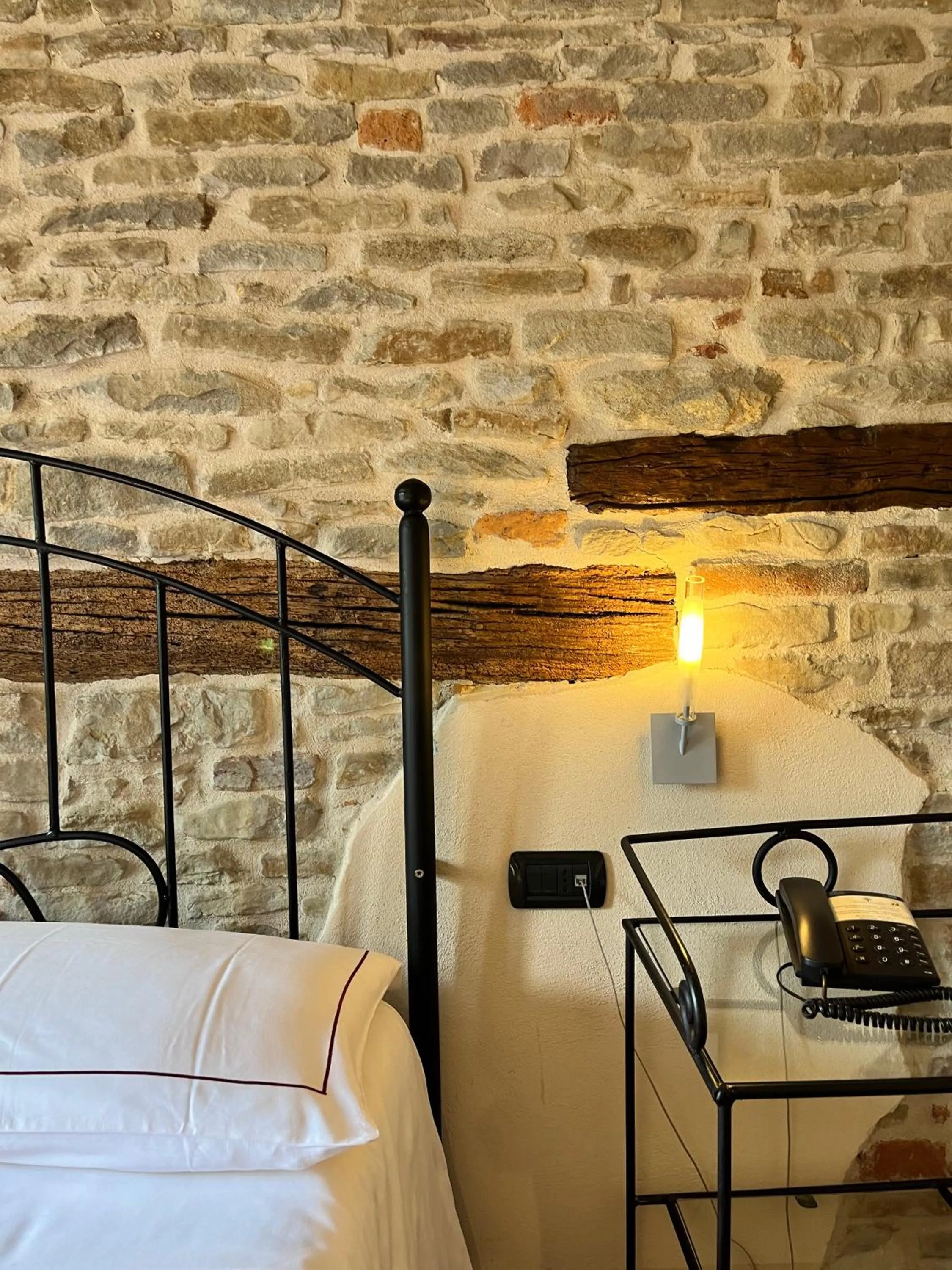 Bed in Relais Montemarino