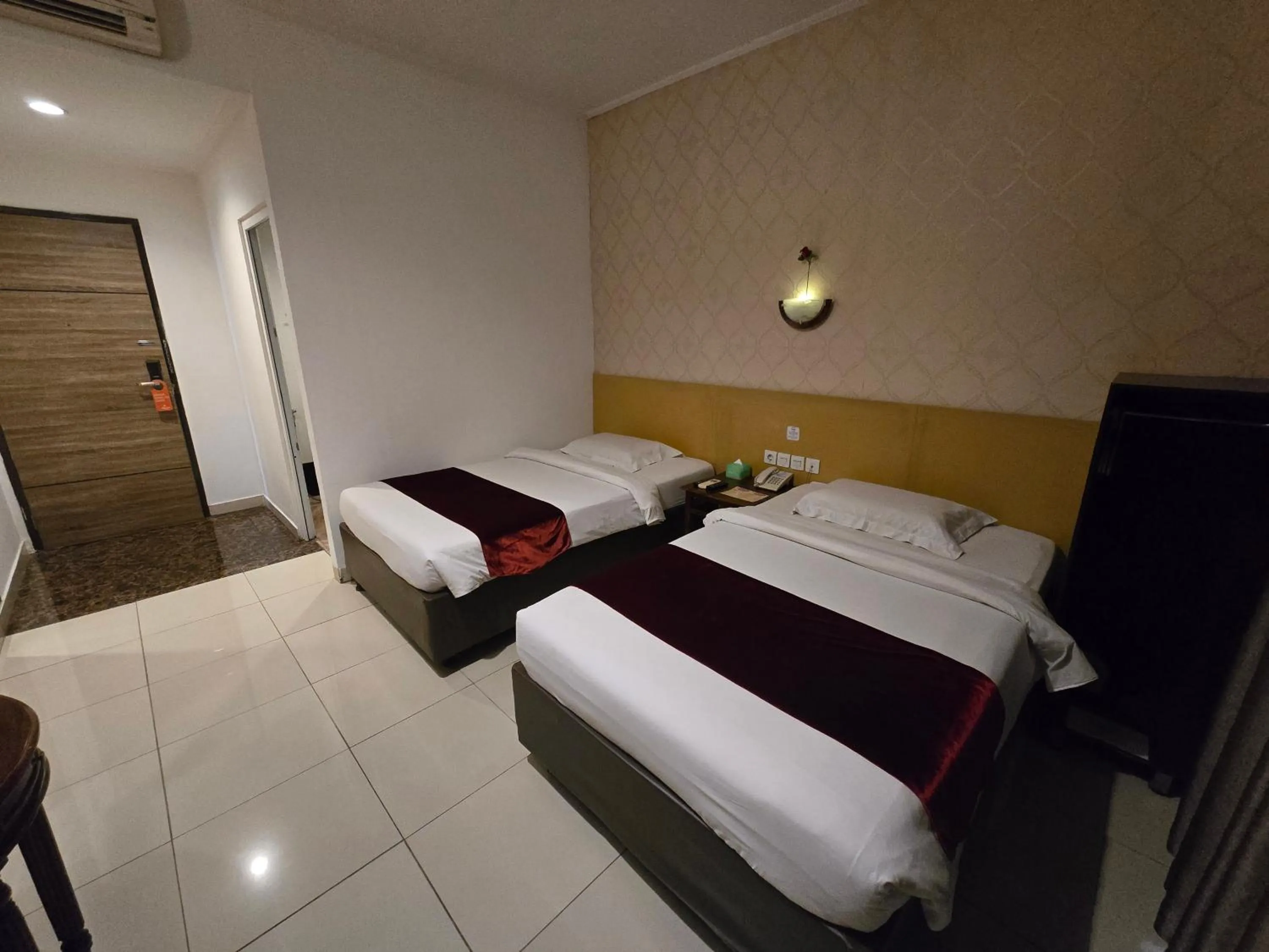 Bedroom, Bed in Marilyn Hotel Serpong