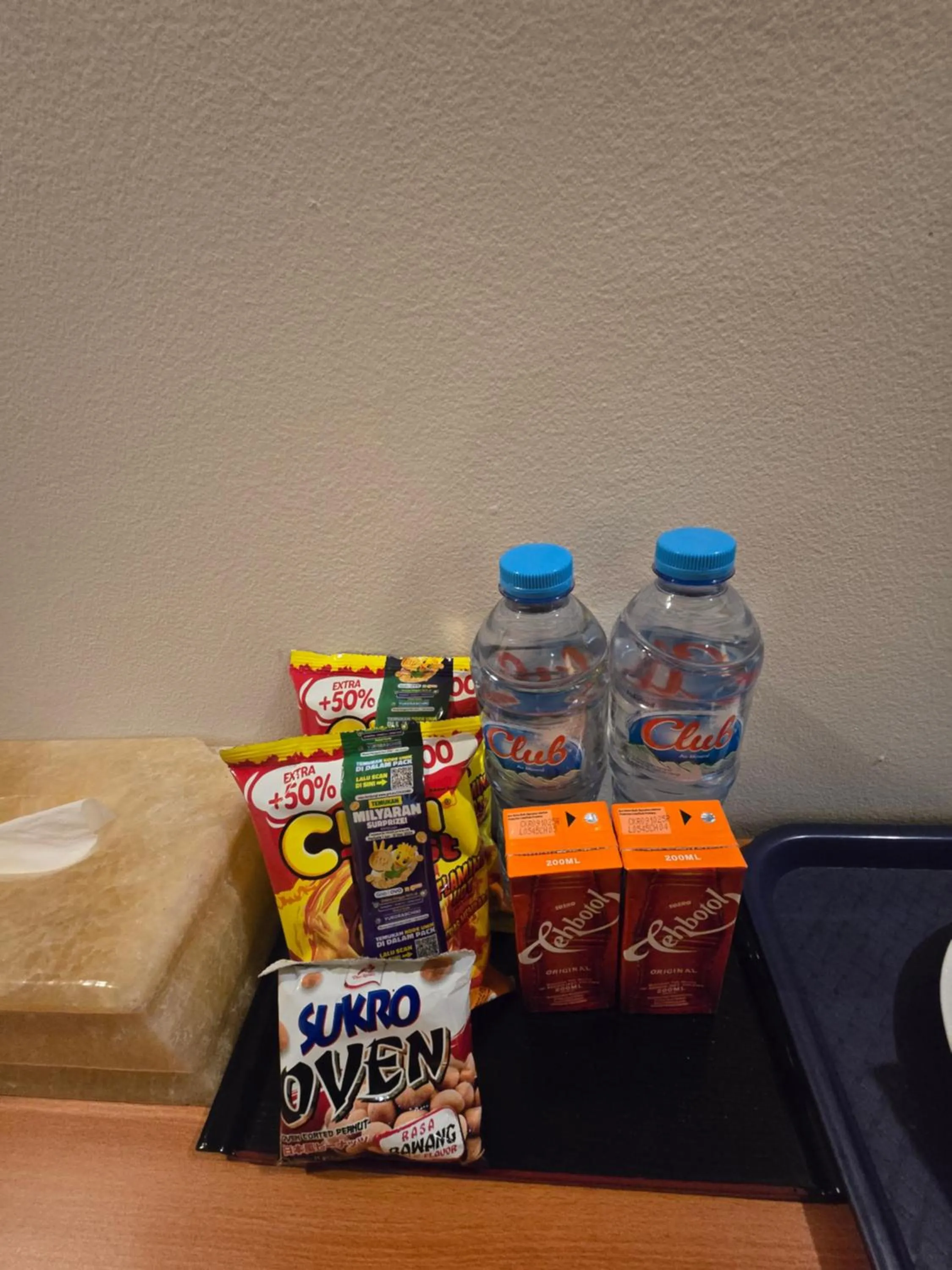 Coffee/tea facilities in Marilyn Hotel Serpong