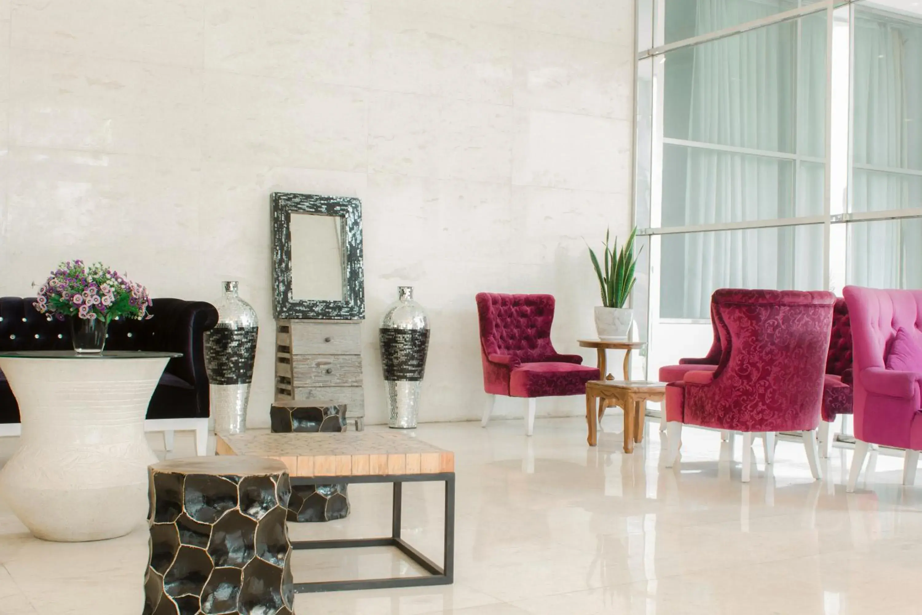 Lobby or reception in Marilyn Hotel Serpong Lobby or reception in Marilyn Hotel Serpong