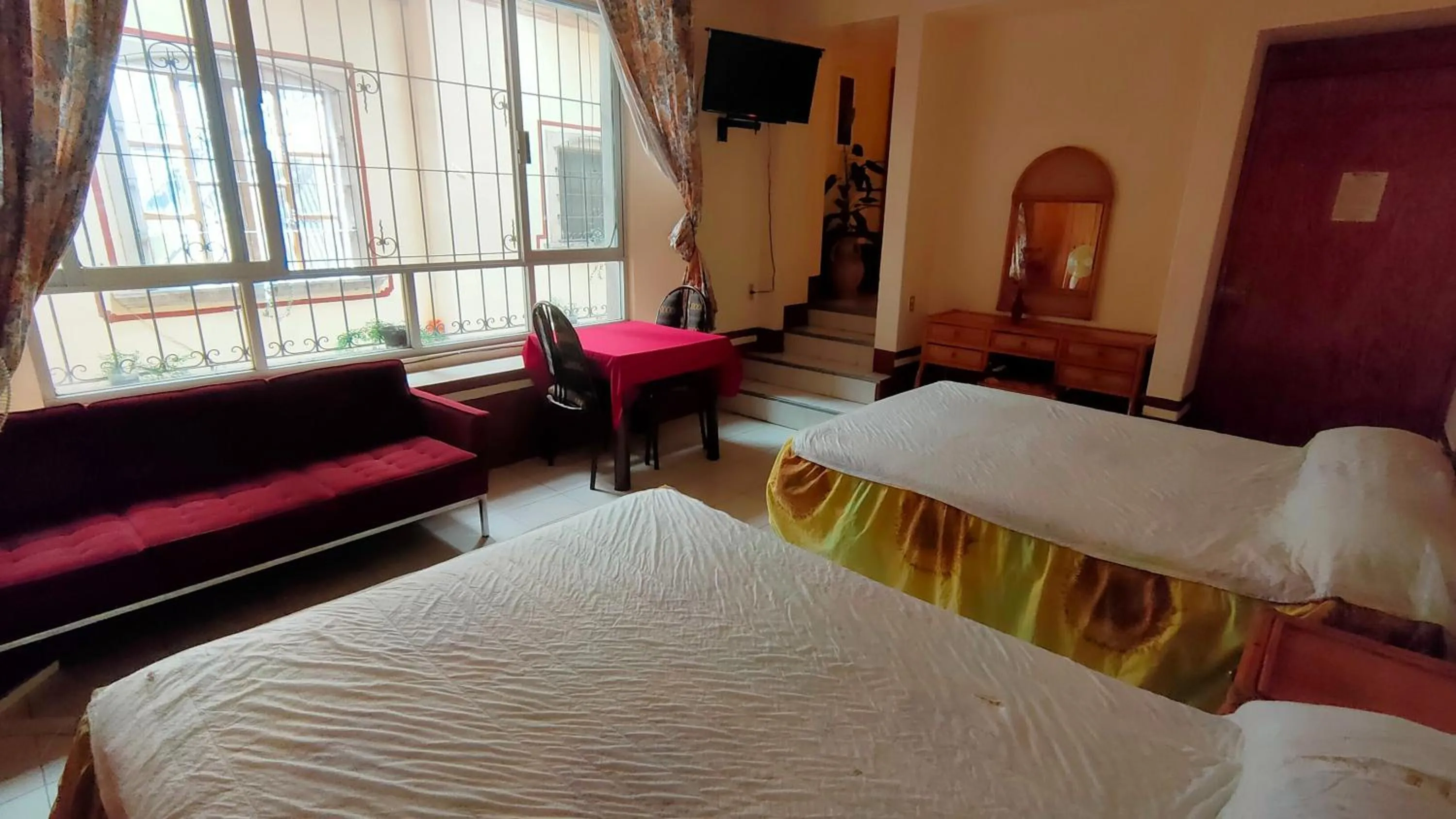 Bedroom in OYO Posada Santa Cecilia, Jerez Zacatecas