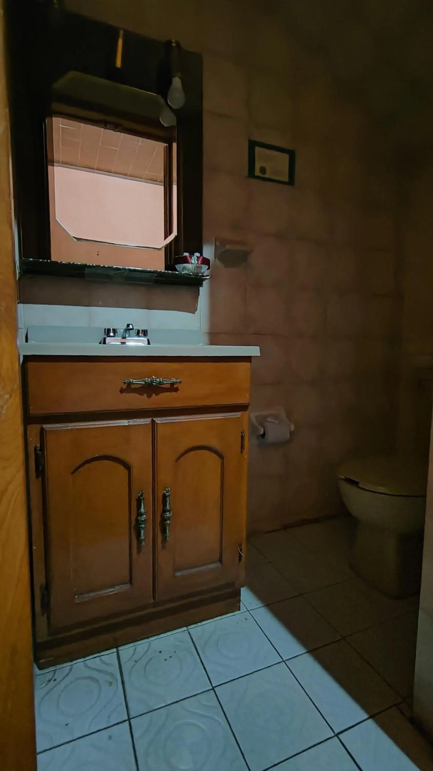 Bathroom in OYO Posada Santa Cecilia, Jerez Zacatecas
