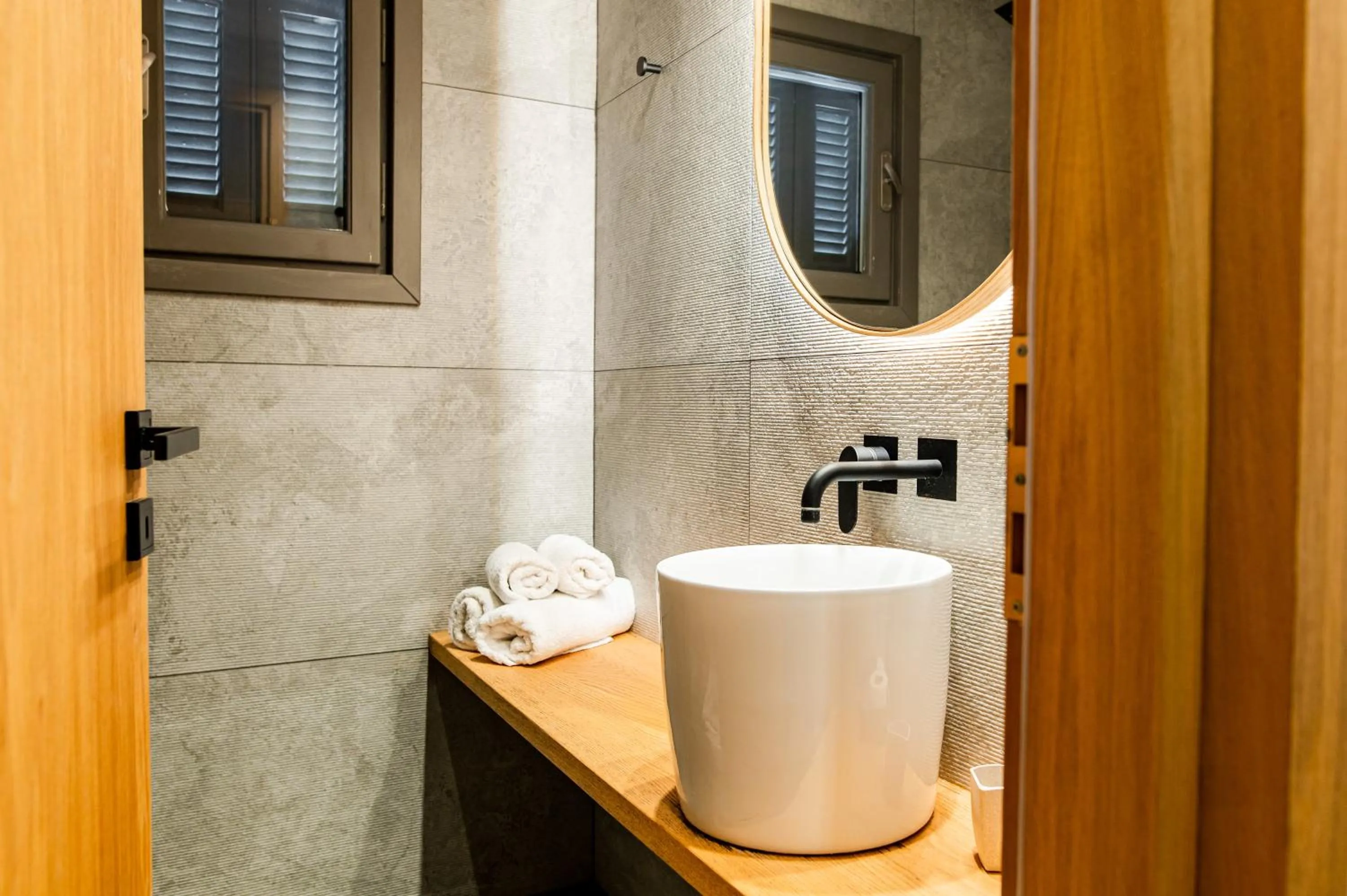 Bathroom in ANDROMEDA