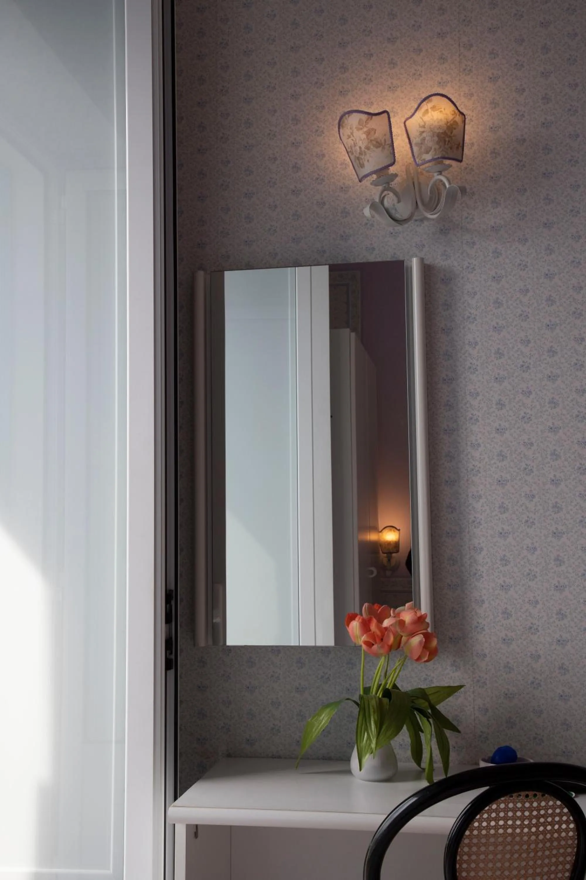 Decorative detail in Hotel Loreley