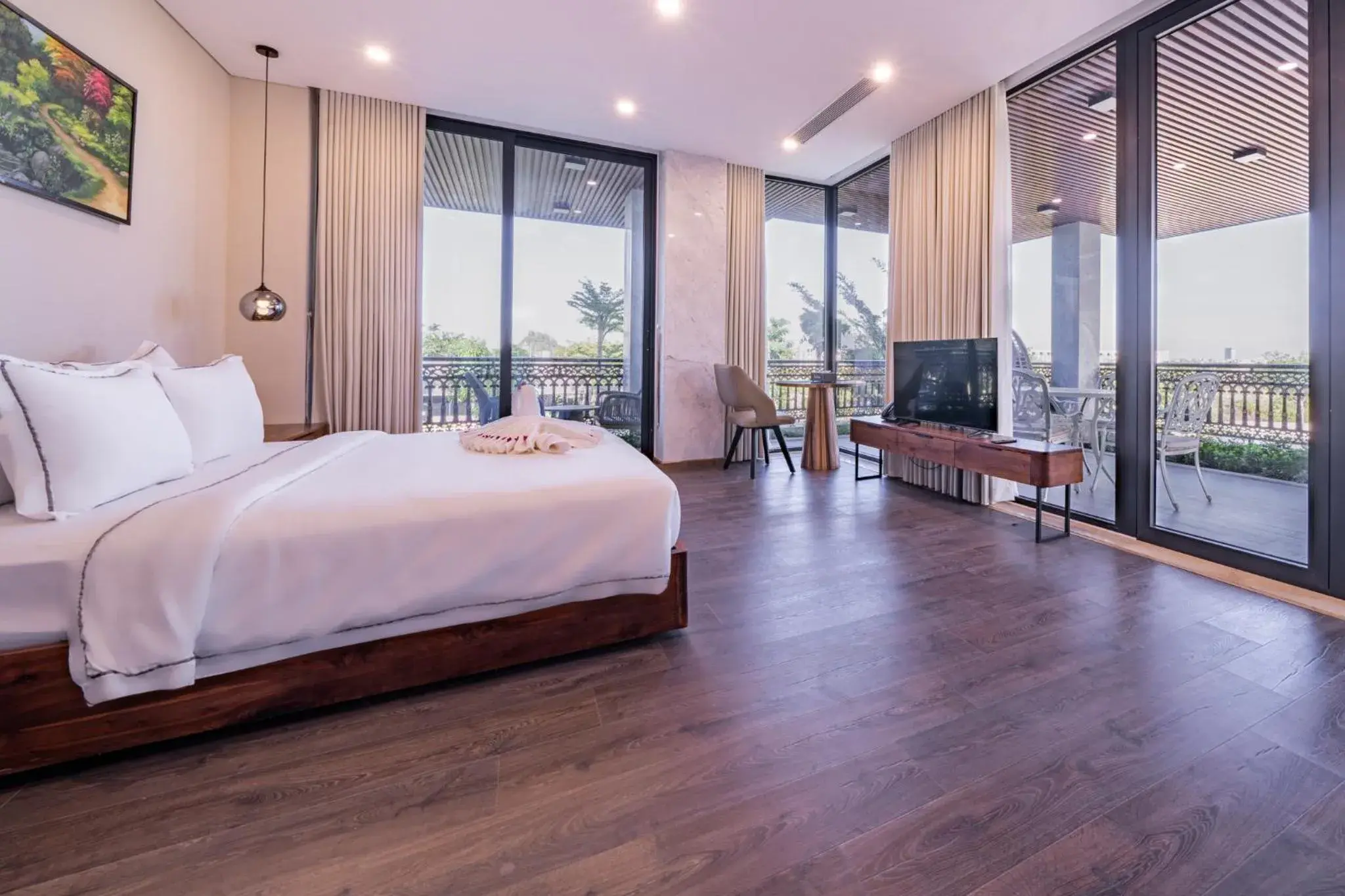 Junior Suite with Terrace in Cami Riverside Resort Da Nang Junior Suite with Terrace in Cami Riverside Resort Da Nang