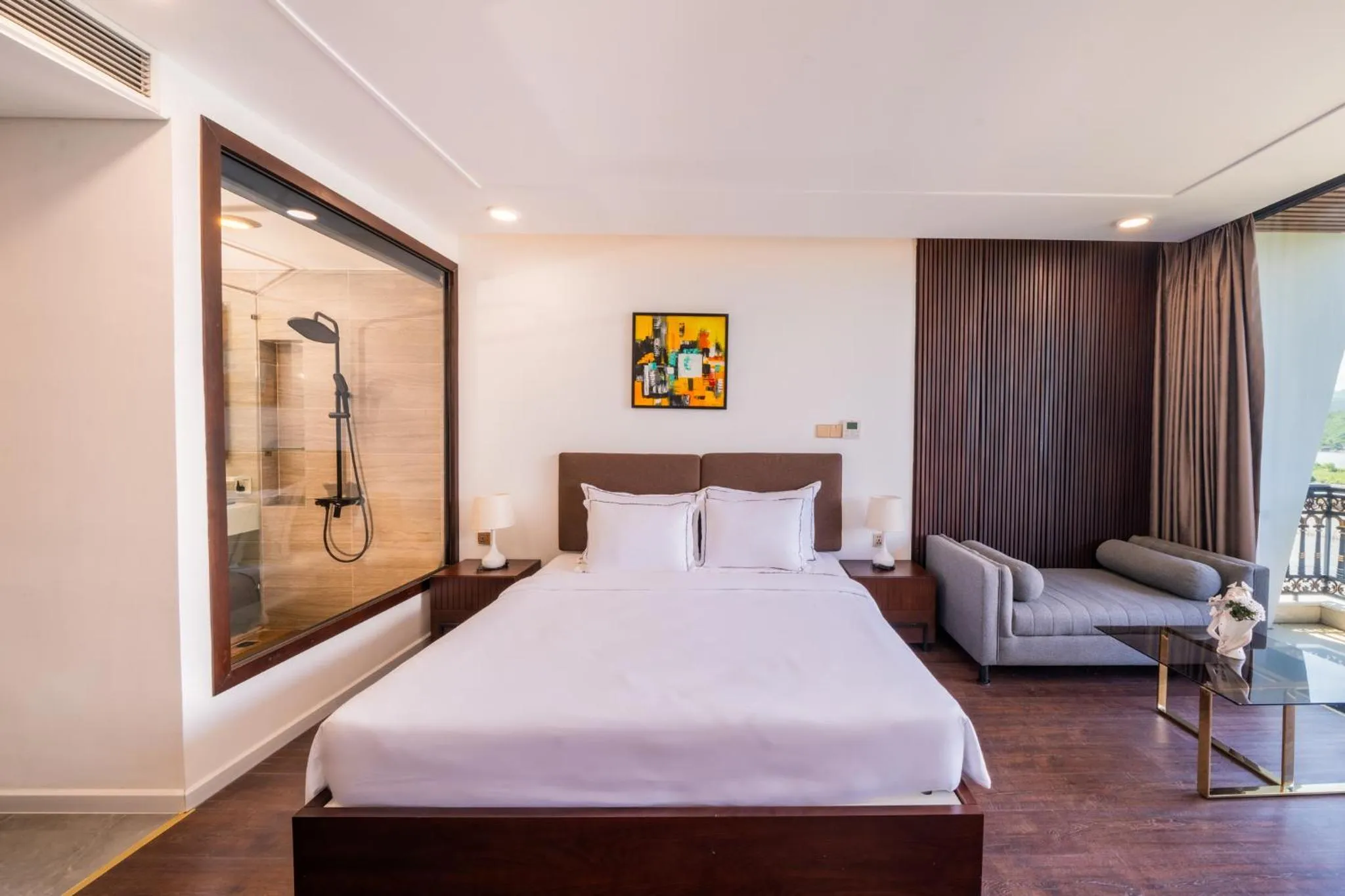 Bed in Cami Riverside Resort Da Nang