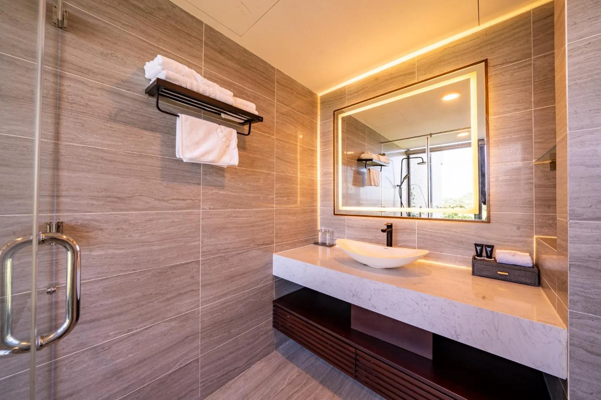 Bathroom in Cami Riverside Resort Da Nang