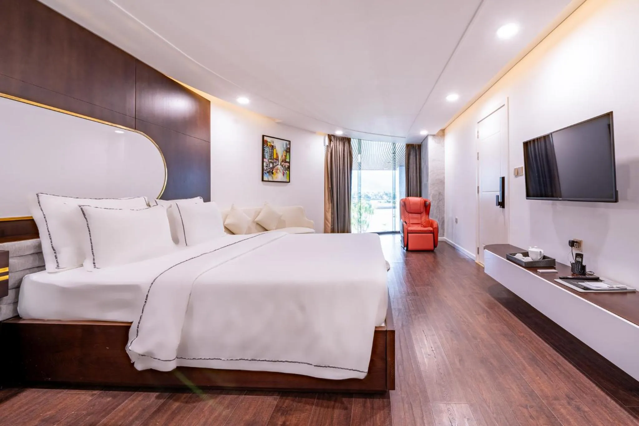 Bedroom, Bed in Cami Riverside Resort Da Nang