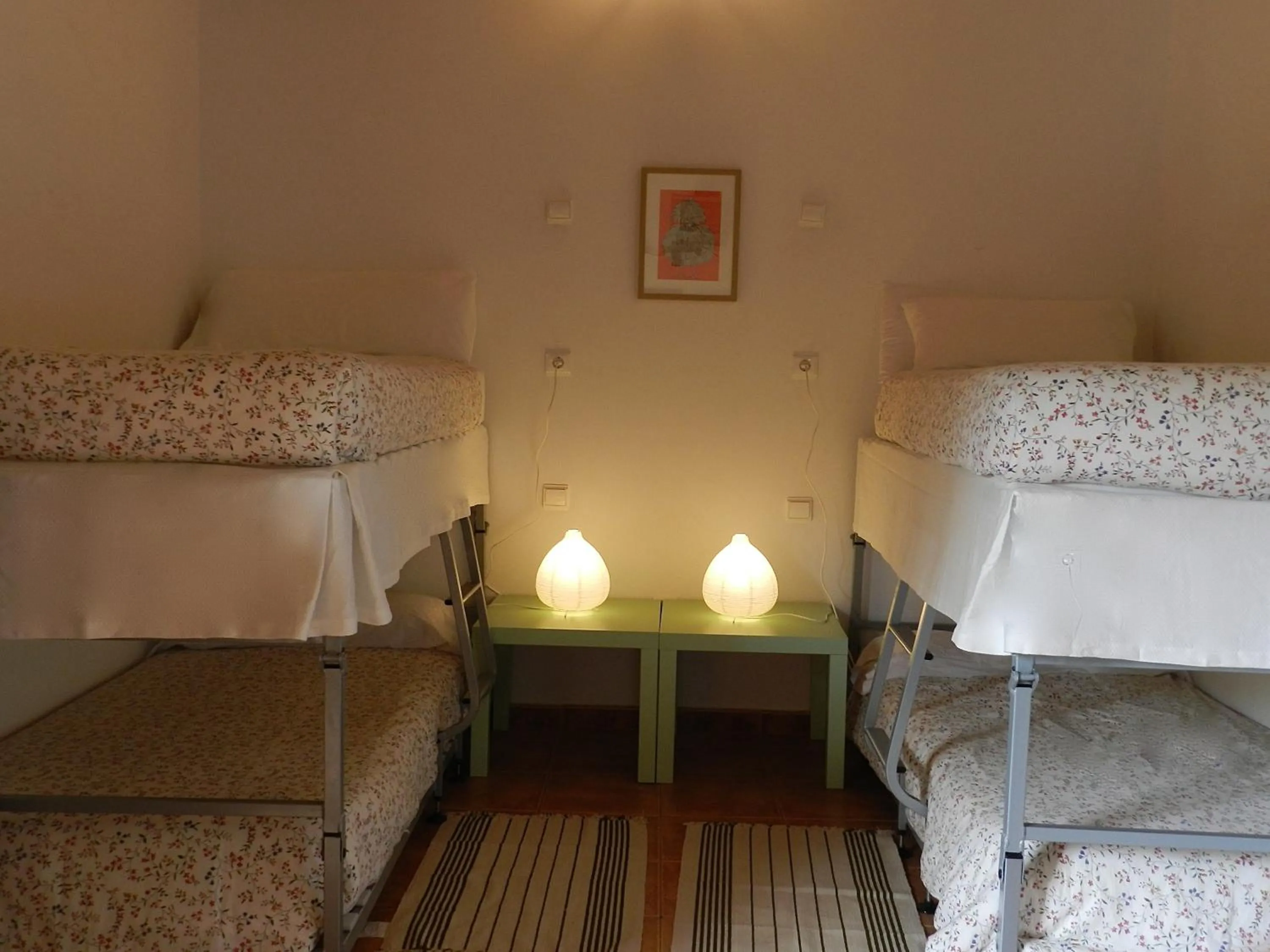 Family Room with Private Bathroom in Hostel El Lago, Caceres