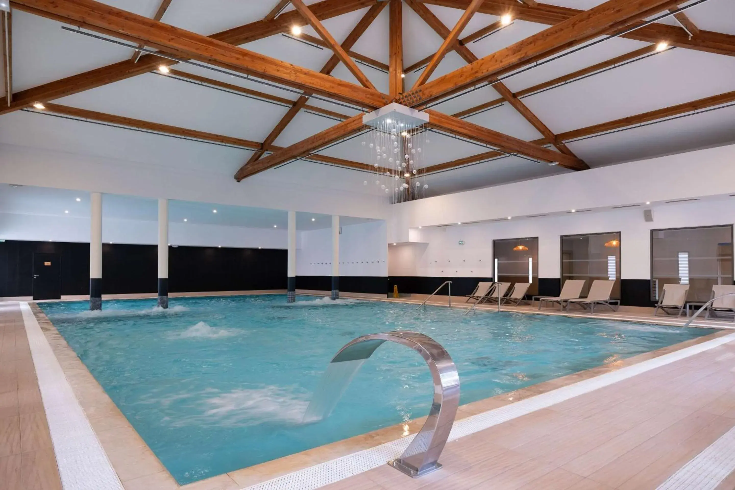 Spa and wellness centre/facilities in Zenitude Hotel la Valadière, an Ascend Collection Hotel Spa and wellness centre/facilities in Zenitude Hotel la Valadière, an Ascend Collection Hotel