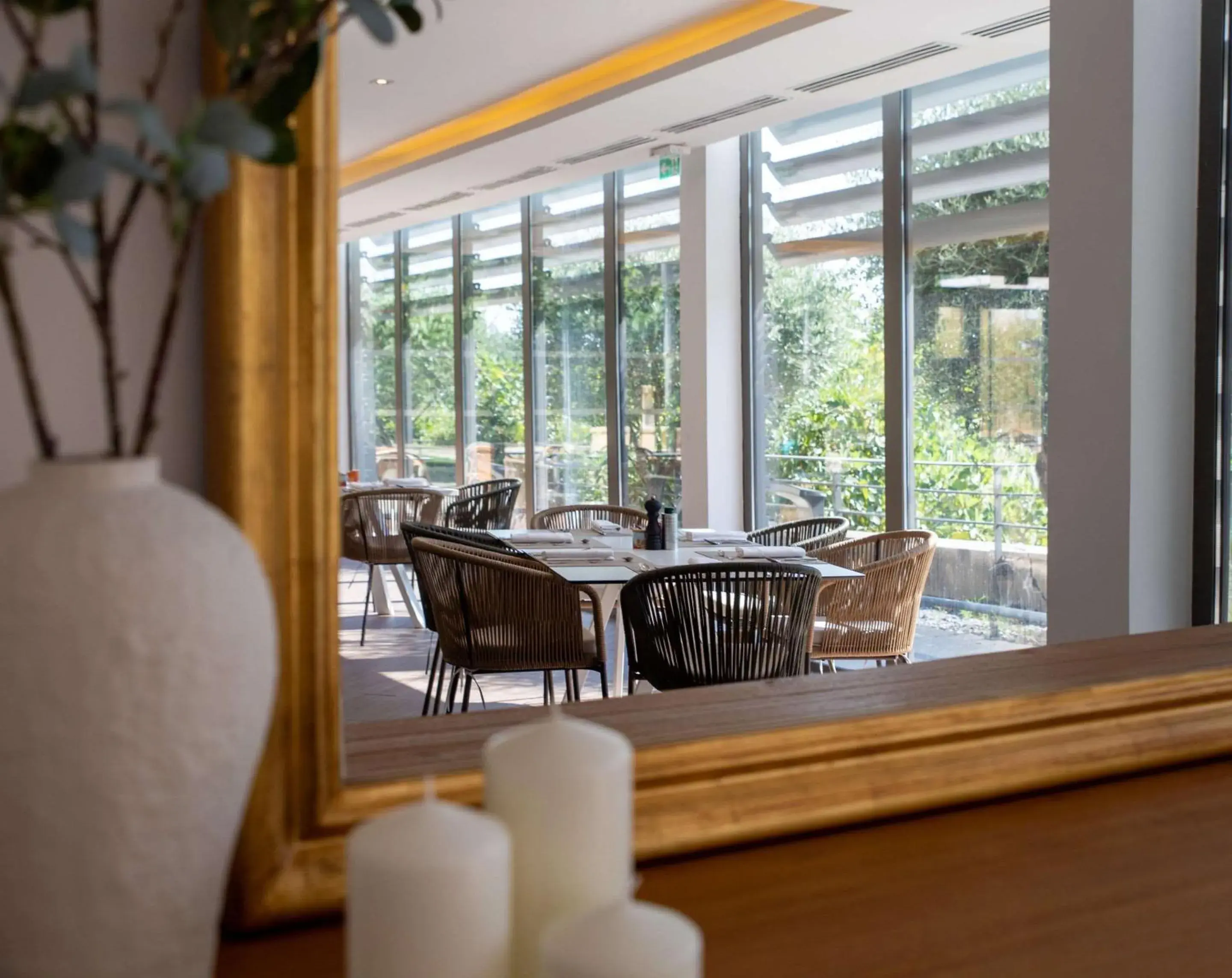 Restaurant/places to eat in Zenitude Hotel la Valadière, an Ascend Collection Hotel Restaurant/places to eat in Zenitude Hotel la Valadière, an Ascend Collection Hotel