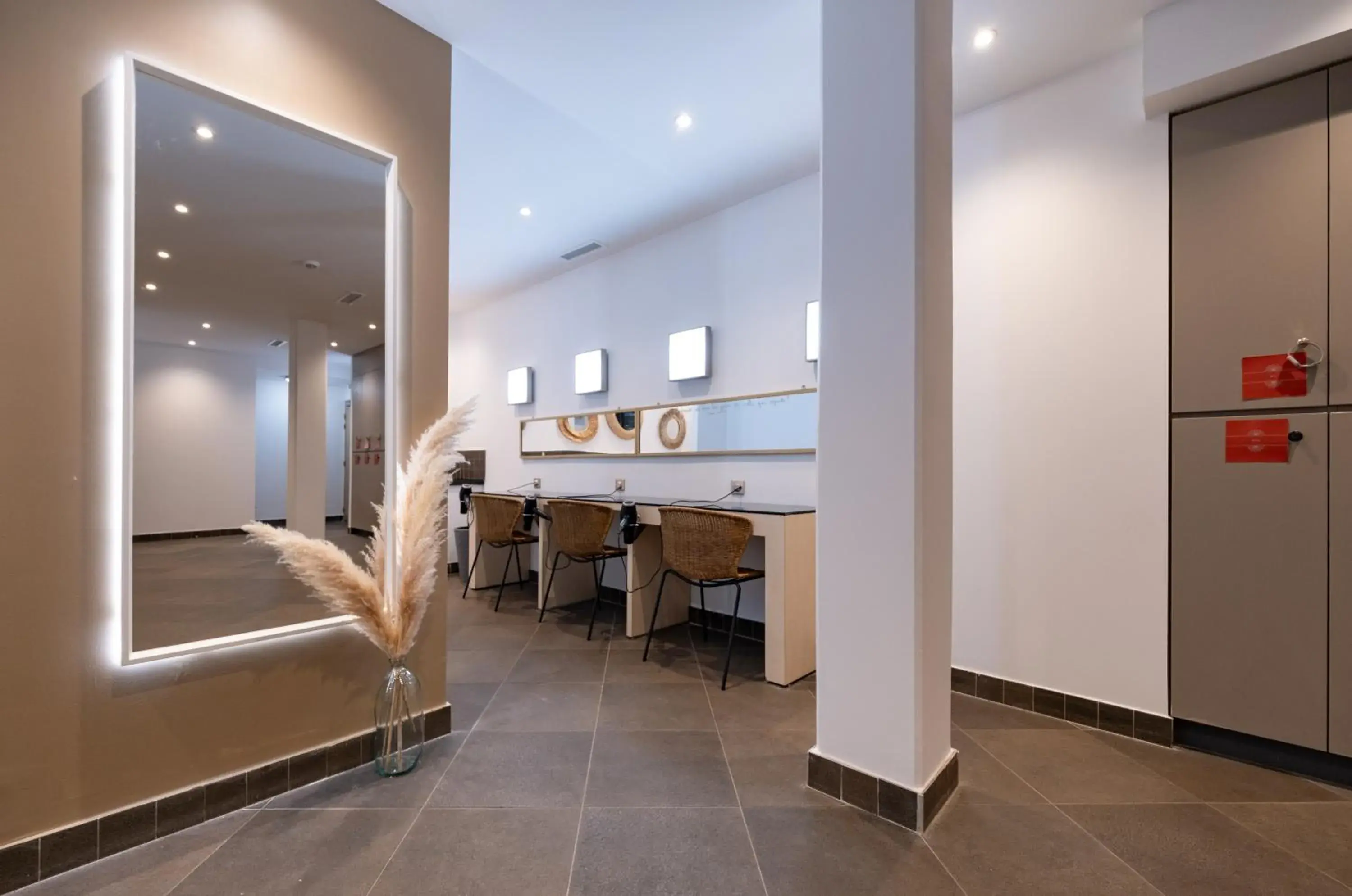 Spa and wellness centre/facilities, Bed in Zenitude Hotel la Valadière, an Ascend Collection Hotel Spa and wellness centre/facilities, Bed in Zenitude Hotel la Valadière, an Ascend Collection Hotel
