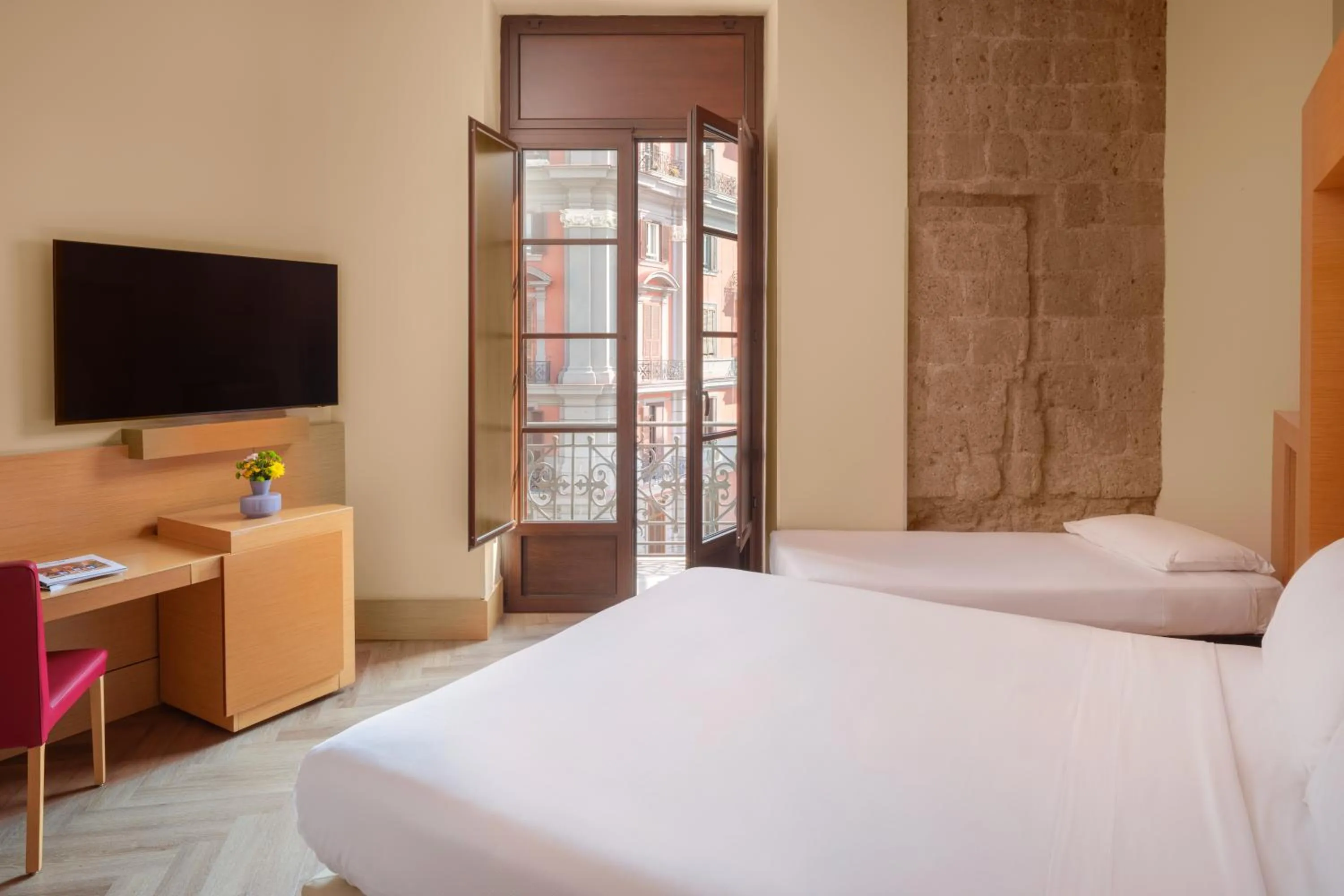 Bed in UNA Hotels Napoli