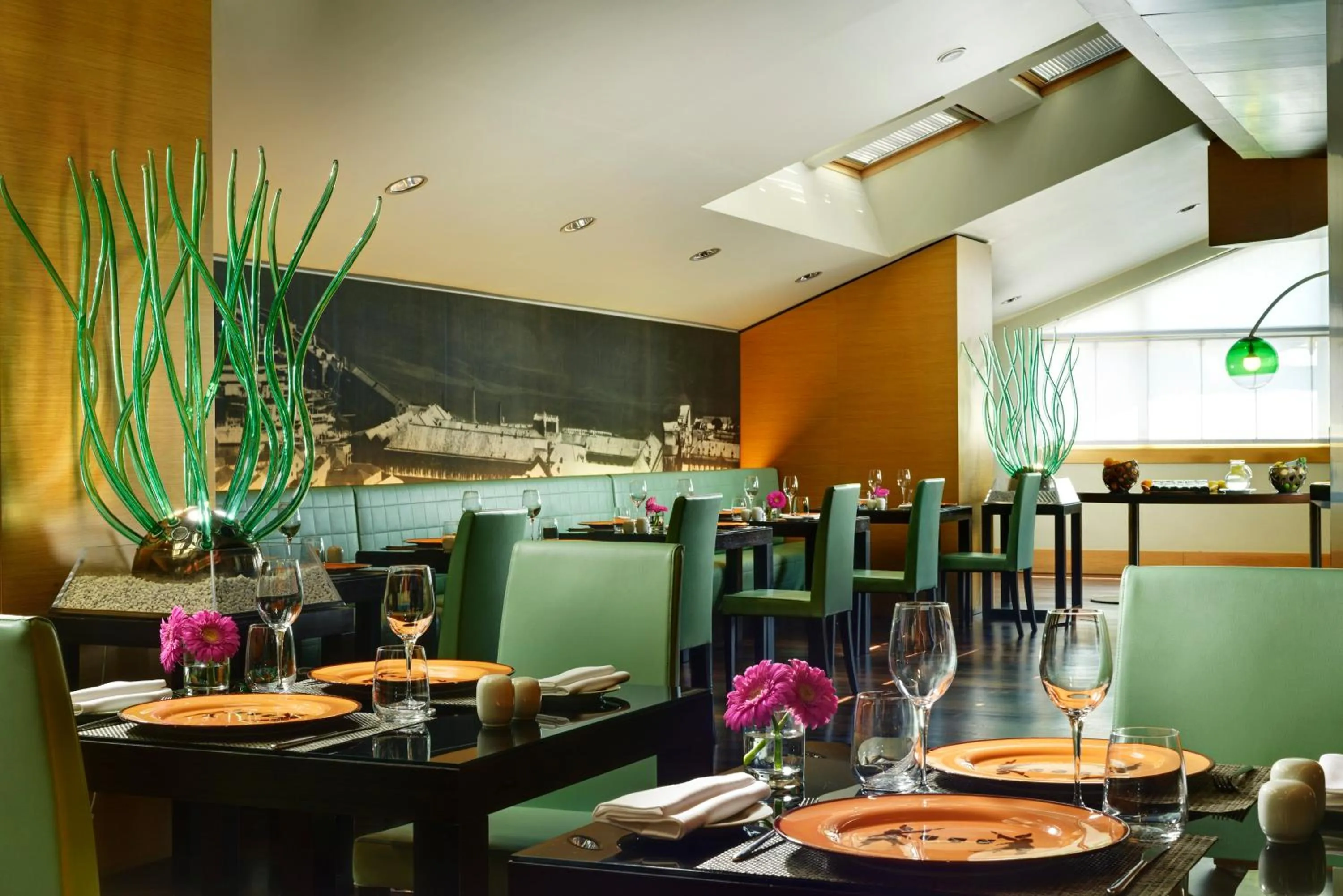 Restaurant/places to eat in UNA Hotels Napoli