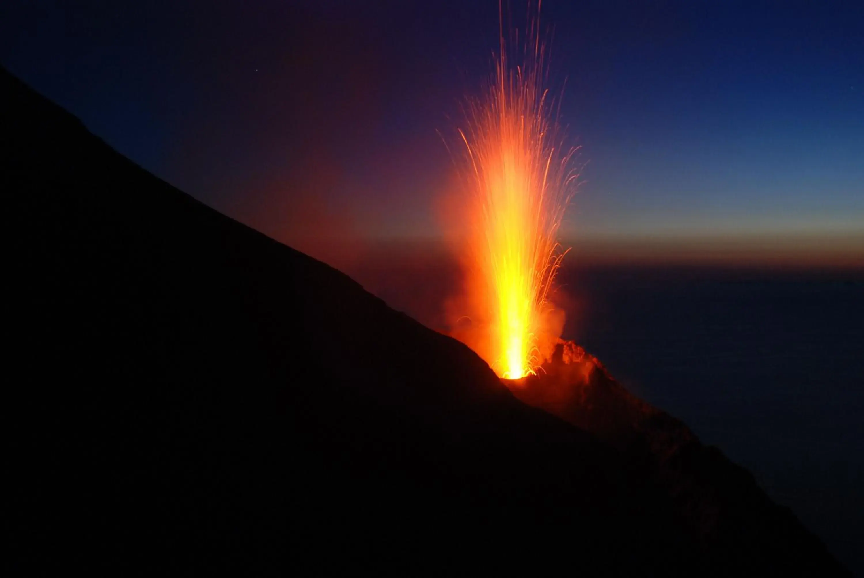 Night, Sunrise/Sunset in Hotel Ossidiana Stromboli Center