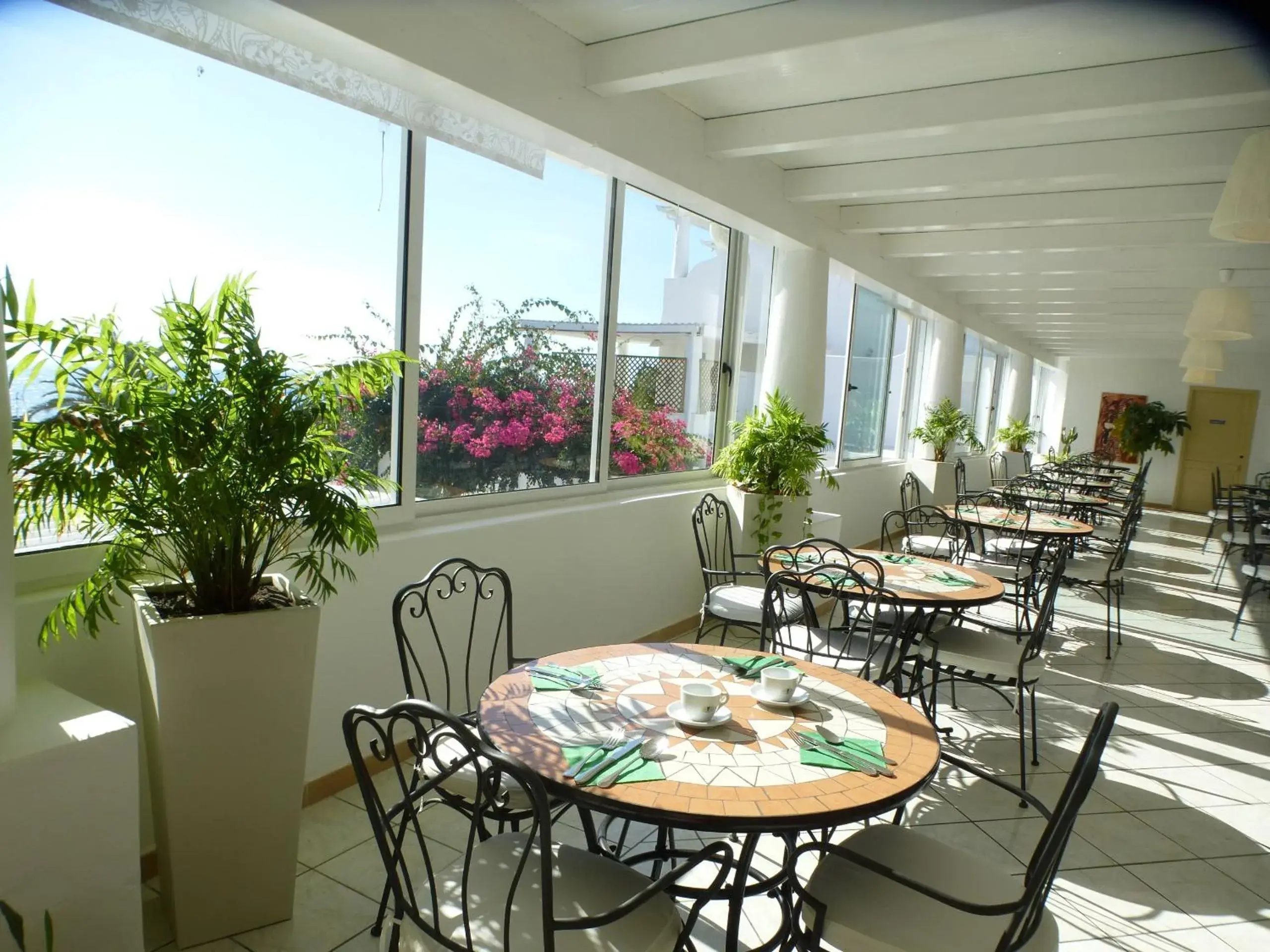 Restaurant/places to eat in Hotel Ossidiana Stromboli Center