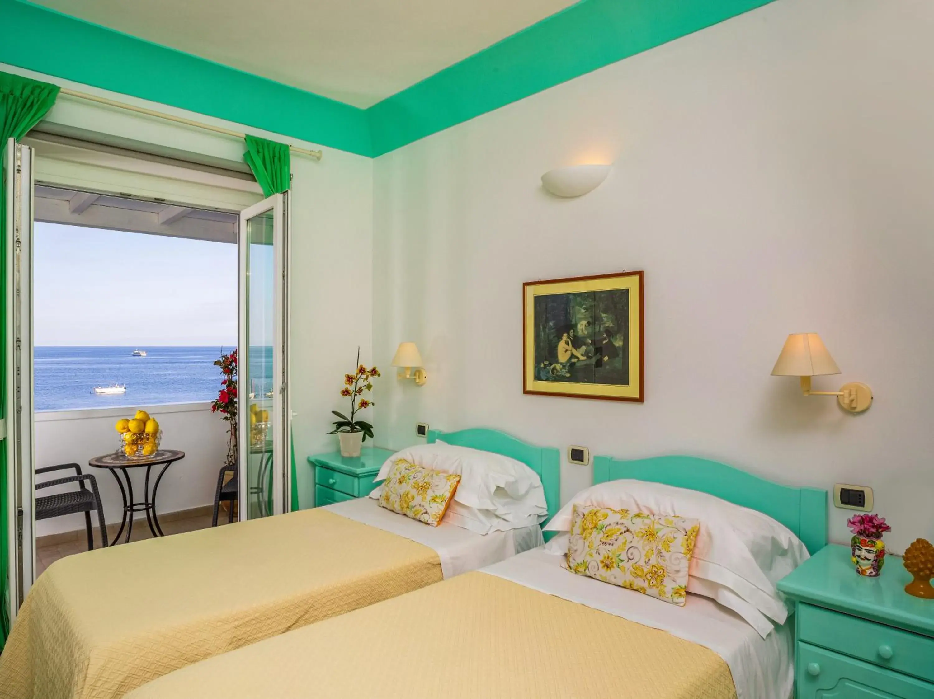 Bedroom, Bed in Hotel Ossidiana Stromboli Center