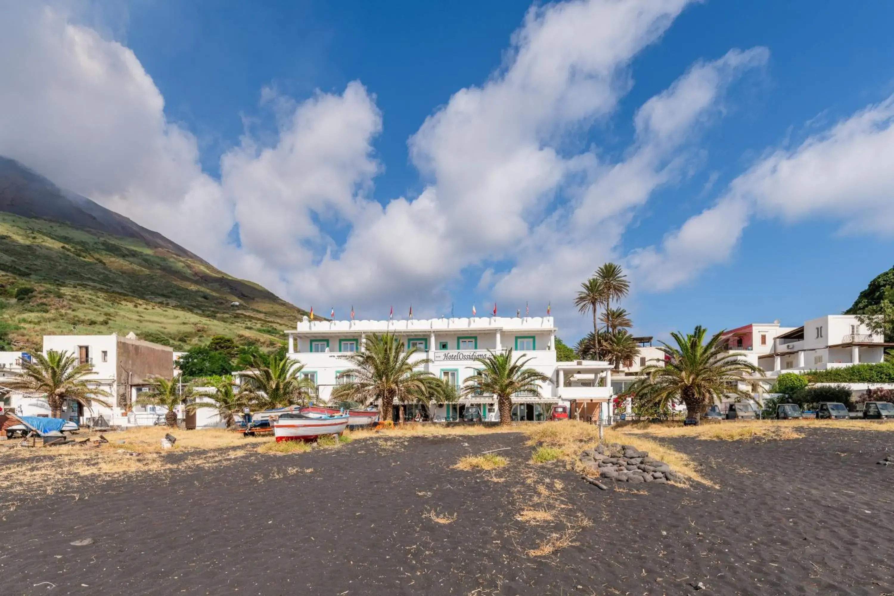 Property Building in Hotel Ossidiana Stromboli Center