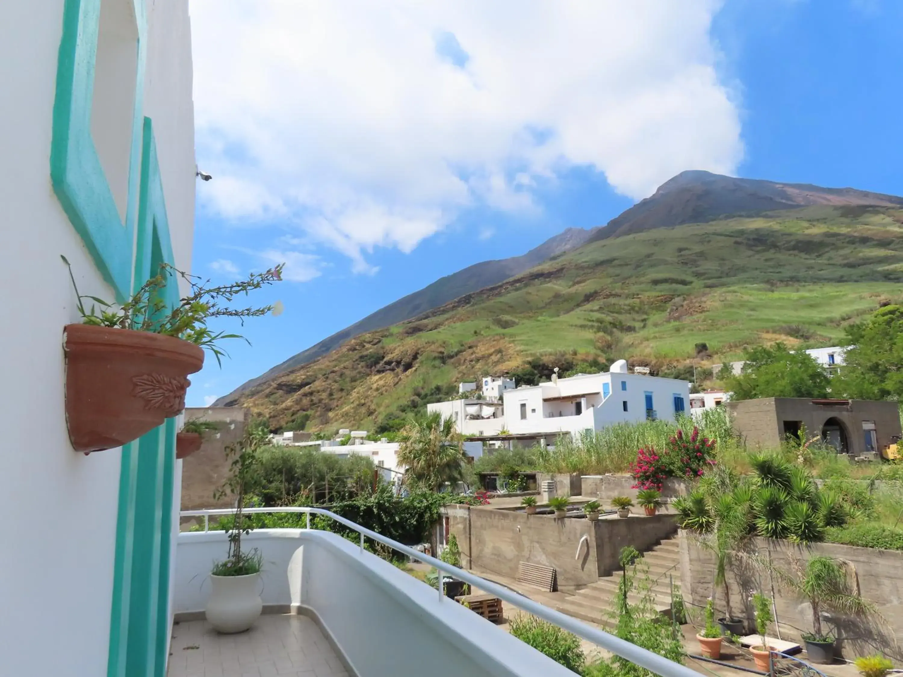 View (from property/room), Mountain View in Hotel Ossidiana Stromboli Center