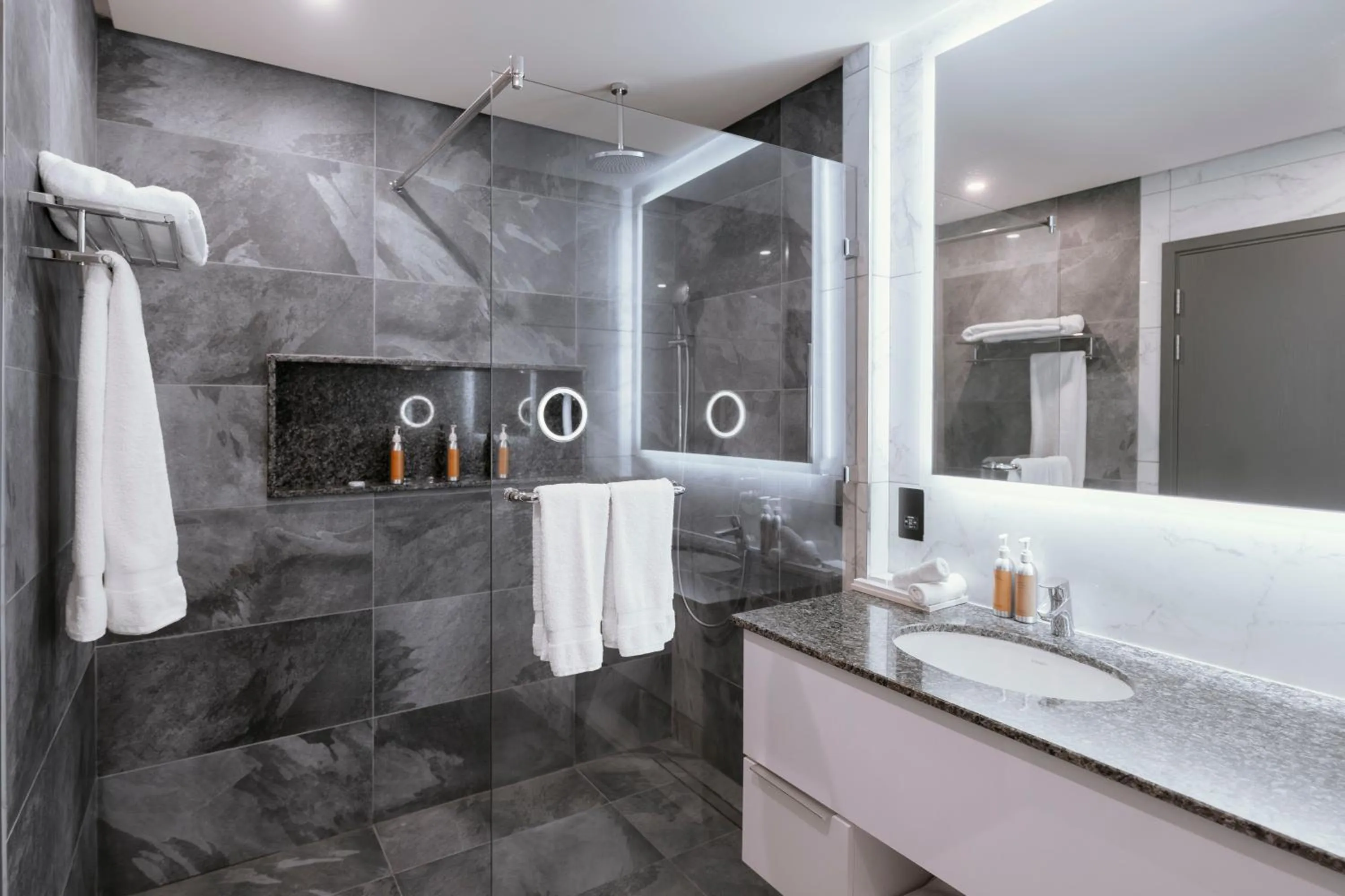 Bathroom in Dusit Princess Hotel Residences Nairobi