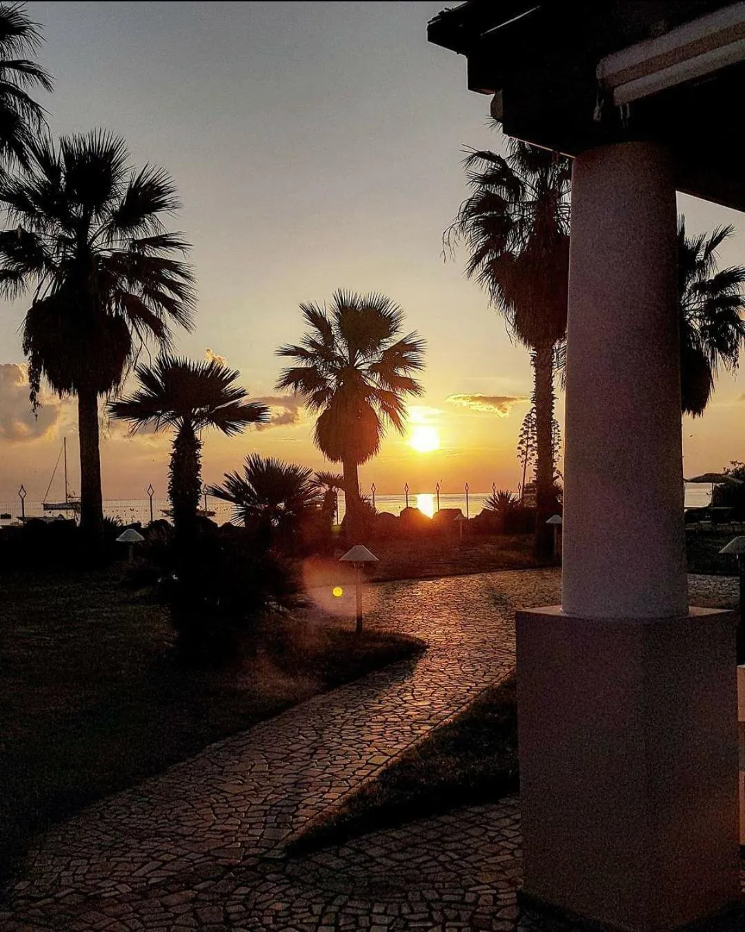 Spring in Hotel Eros