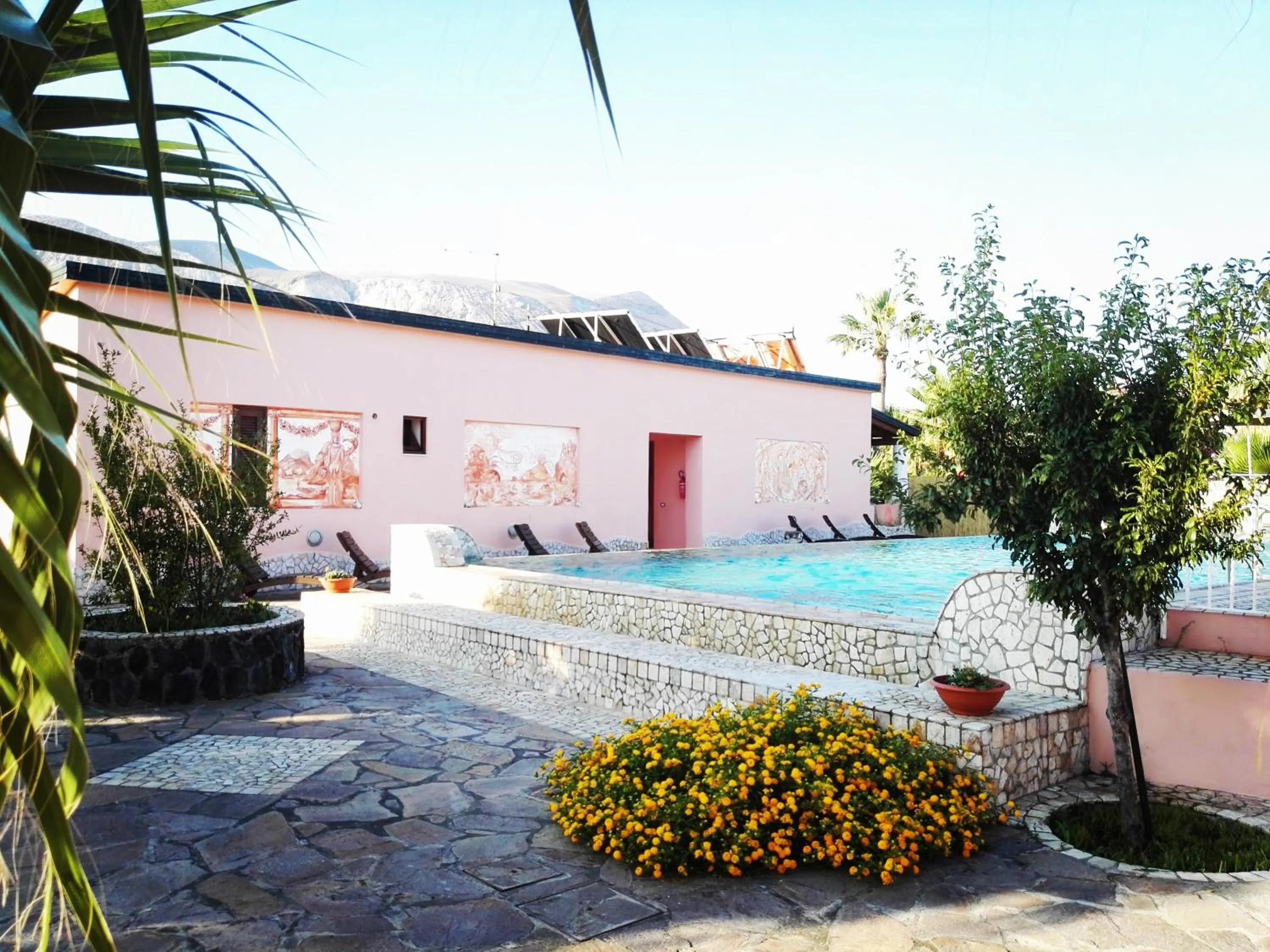 Spring in Hotel Eros