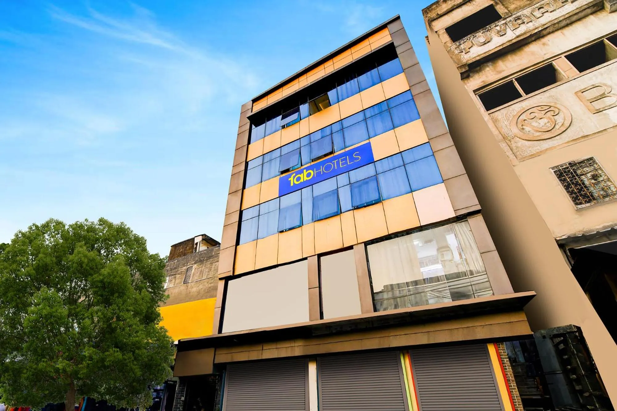 Facade/entrance in FabHotel Best Buy