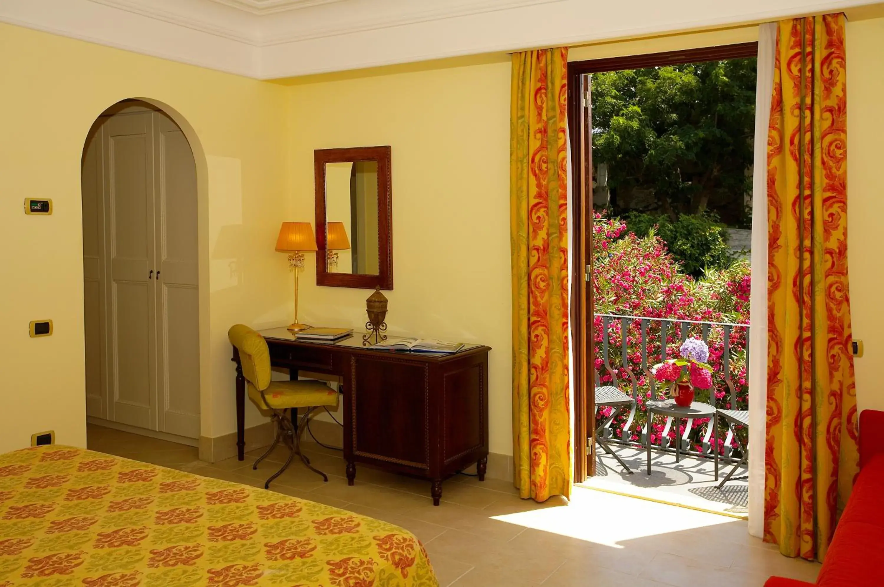 Superior Double or Twin Room with Balcony in Arciduca Grand Hotel Superior Double or Twin Room with Balcony in Arciduca Grand Hotel