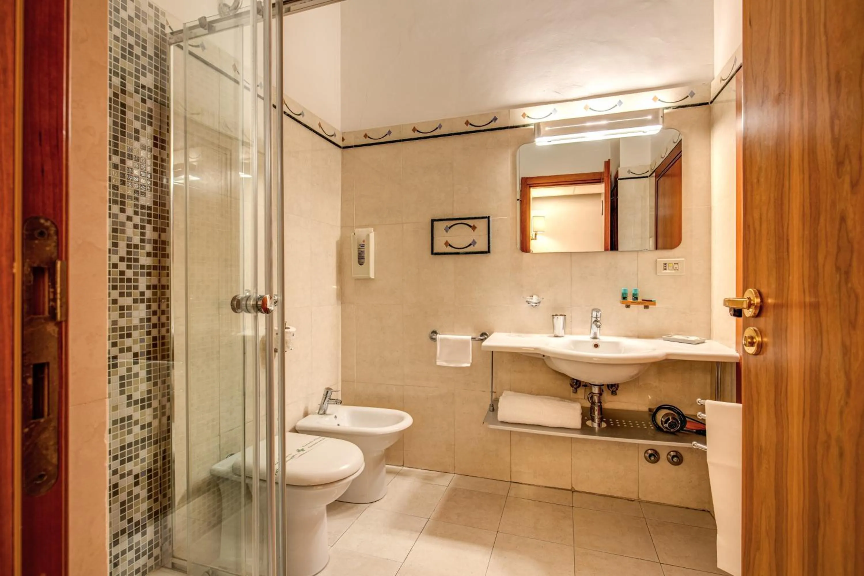 Bathroom in Hotel Gea Di Vulcano