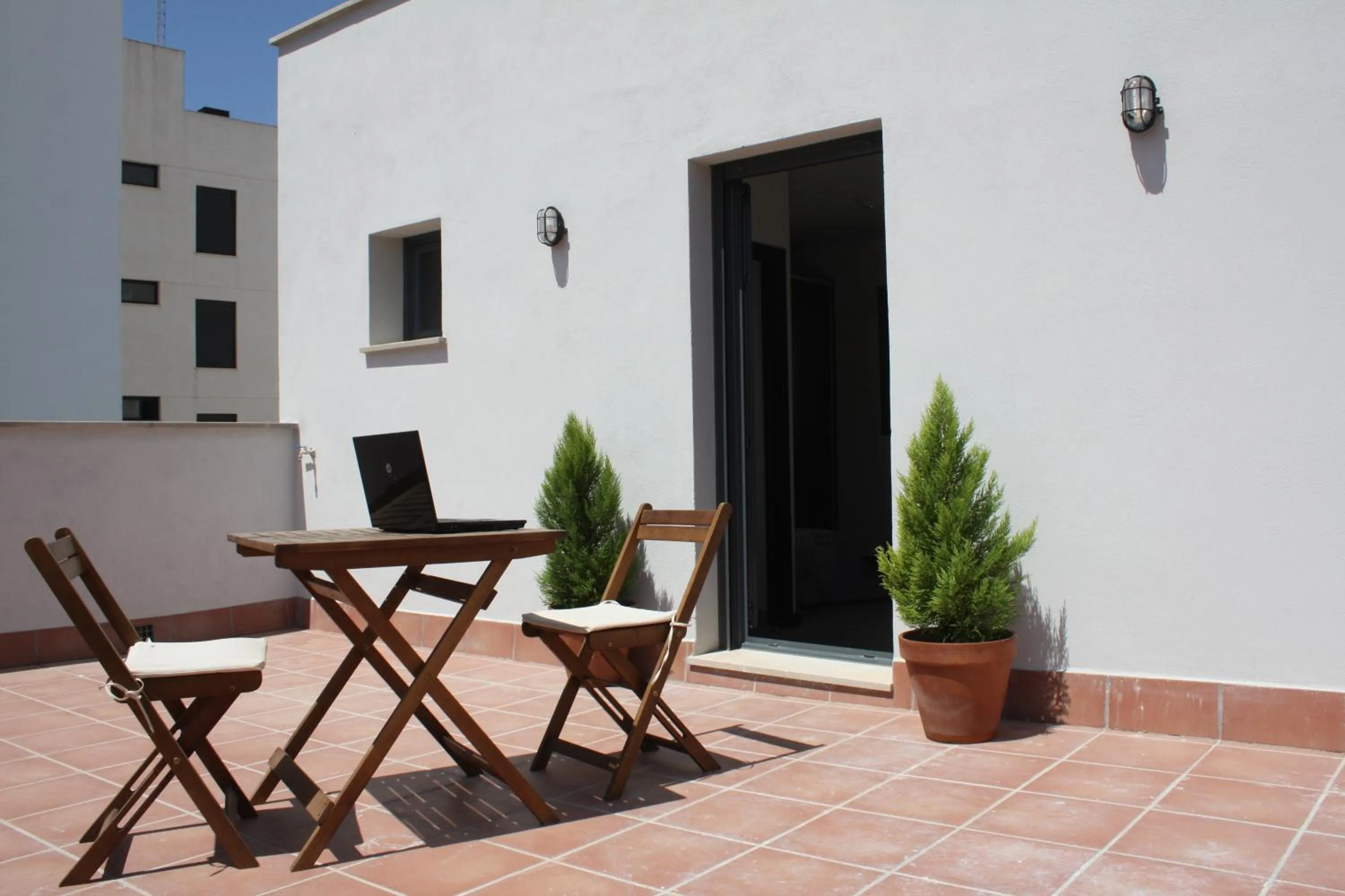 Facade/entrance in Residencia Mayol - Adults Only