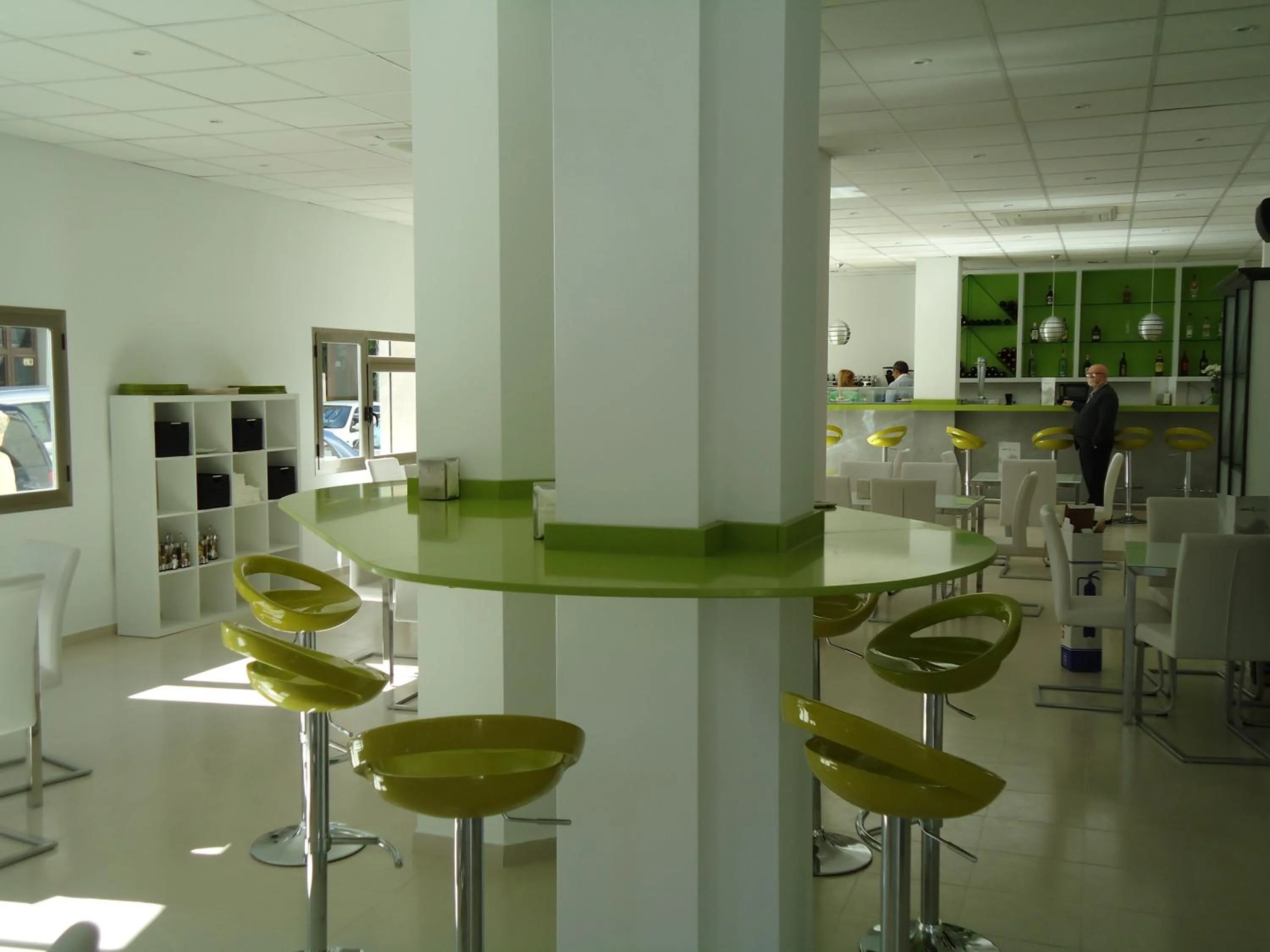 Restaurant/places to eat in Residencia Mayol - Adults Only