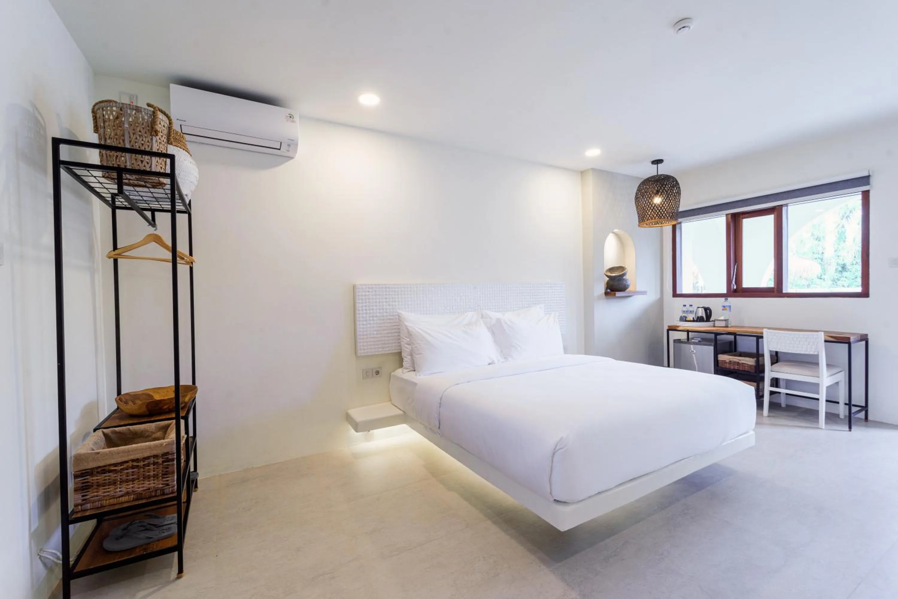 Bedroom, Bed in El Tropico Boutique Hotel