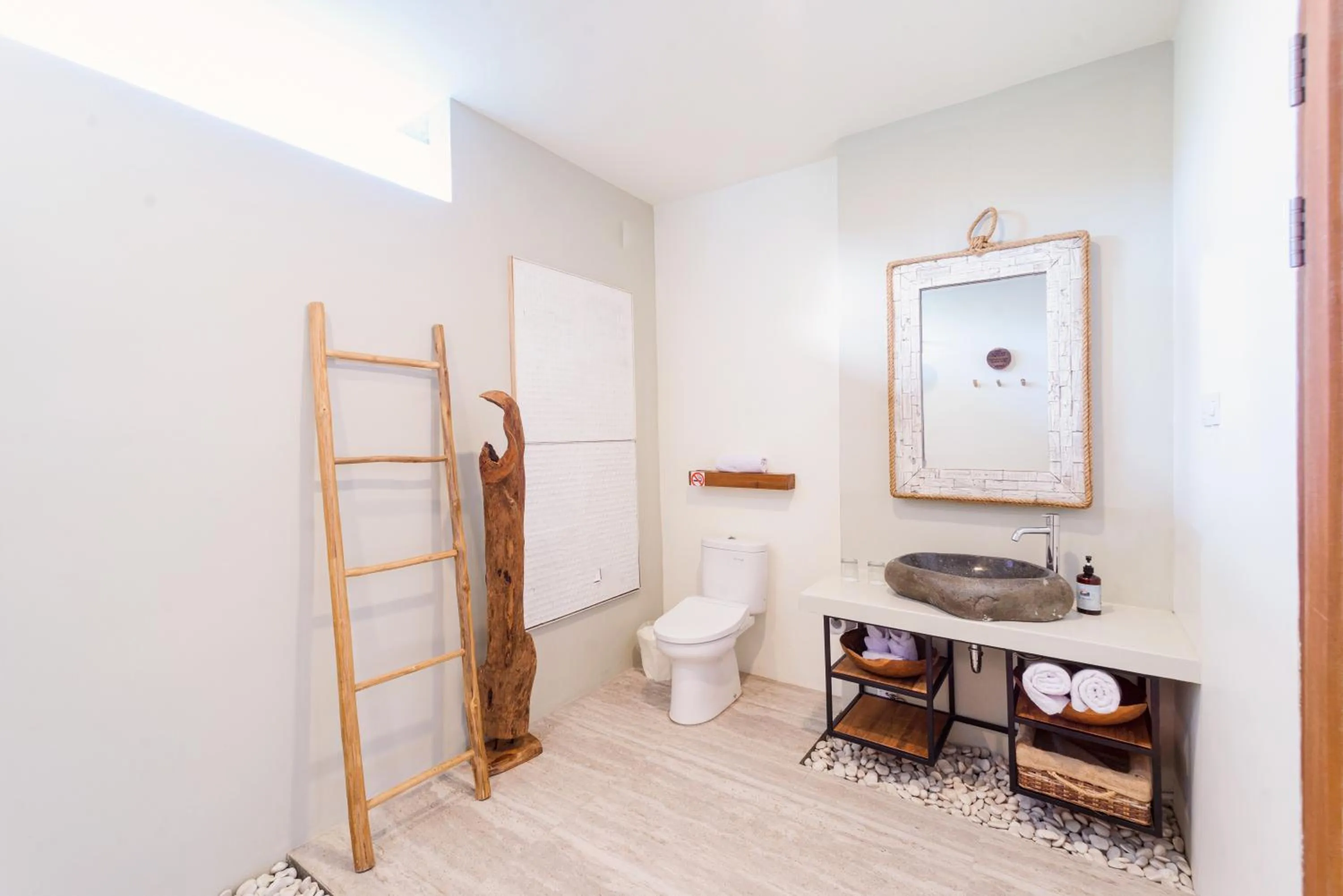 Bathroom in El Tropico Boutique Hotel